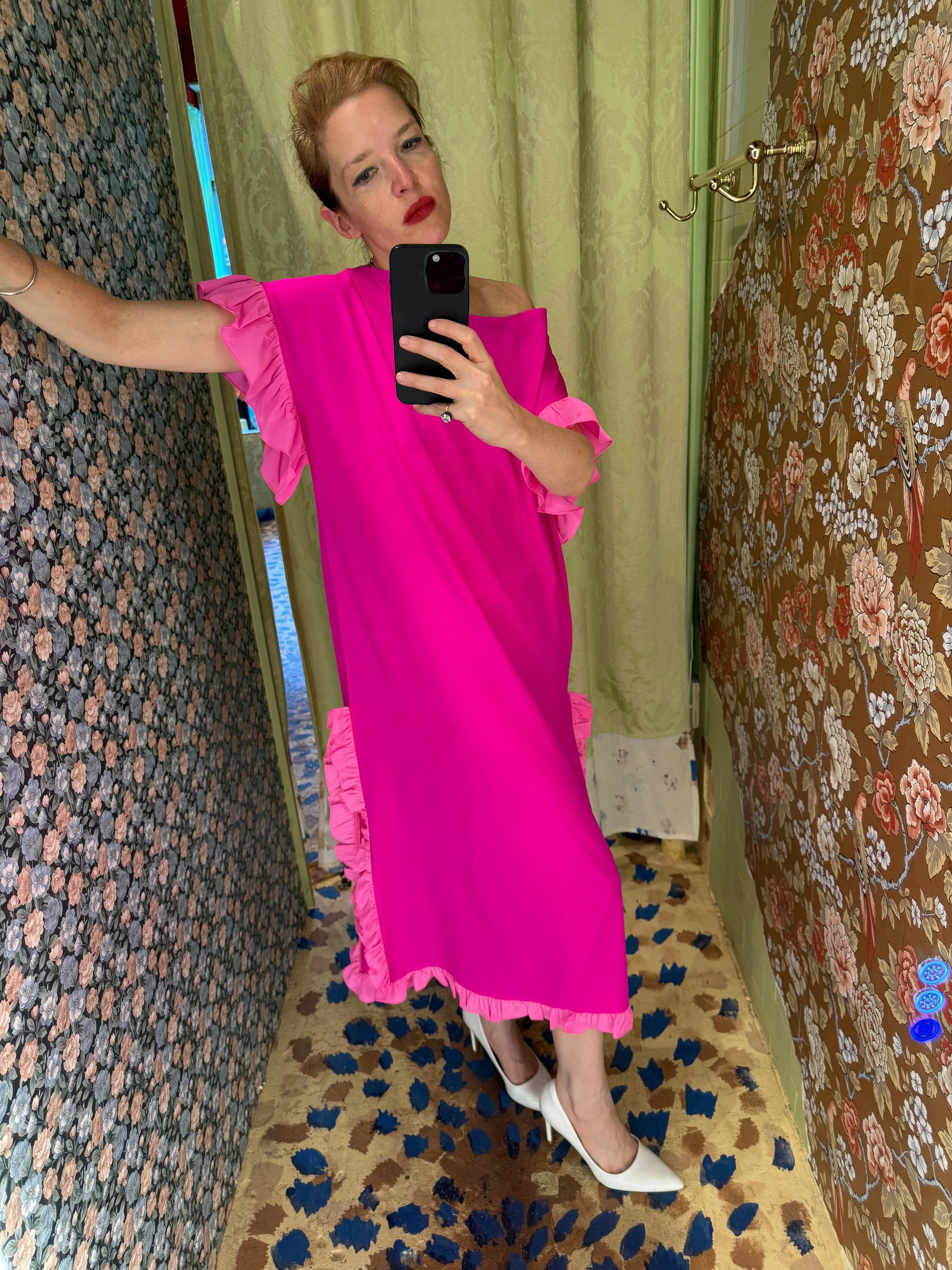 Caftan in Fuchsia Silk Crepe sold by Batsheva product image thumbnail 2
