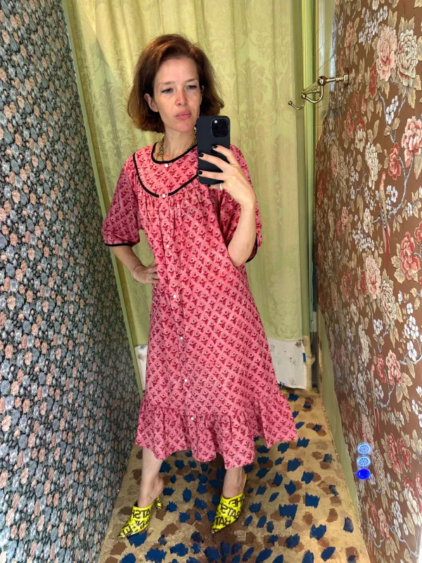 Snap Housedress in Pink and Red Sunflowers made by Batsheva