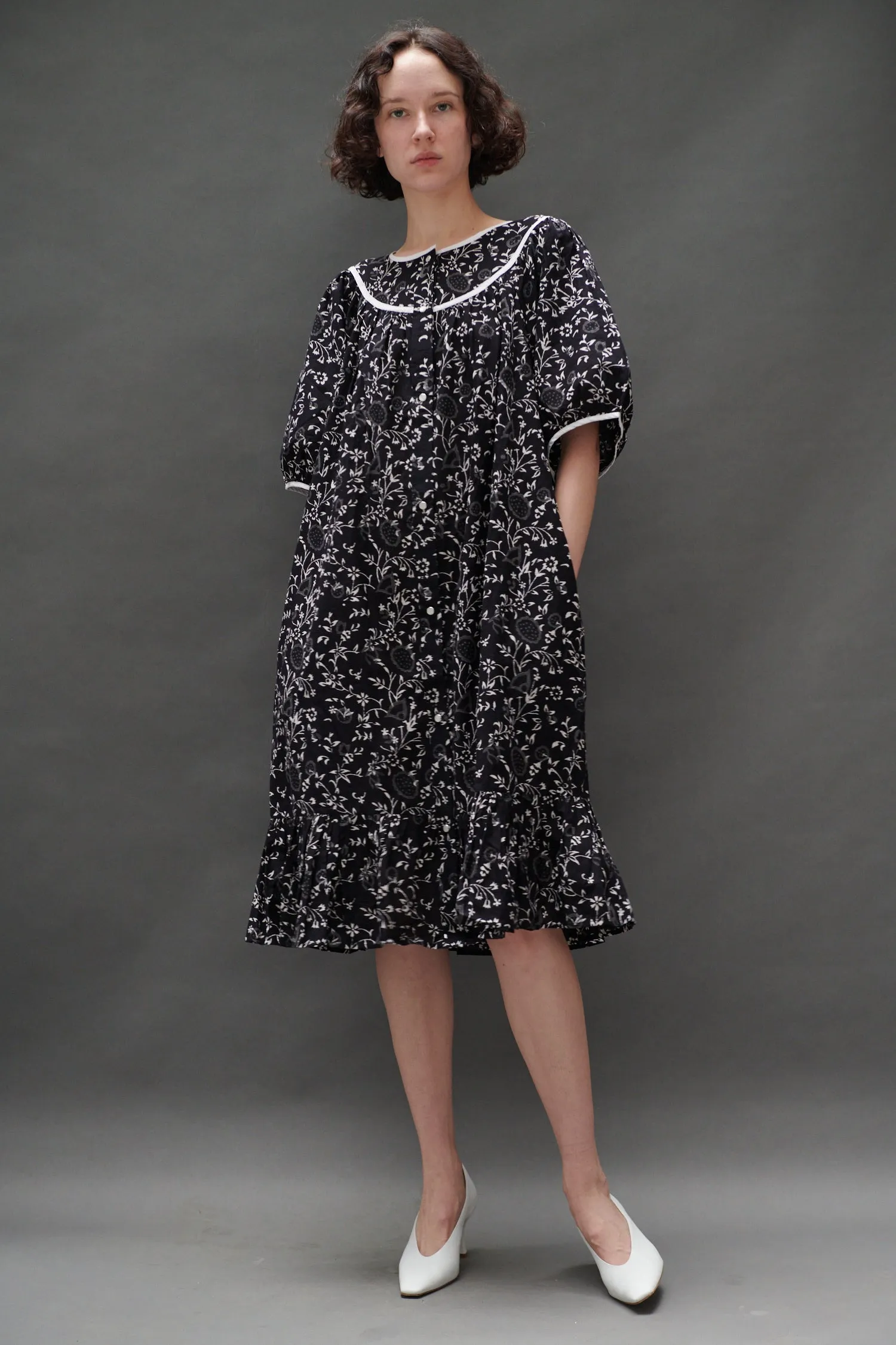 Snap Housedress in Black and White Floral sold by Batsheva product image thumbnail 2
