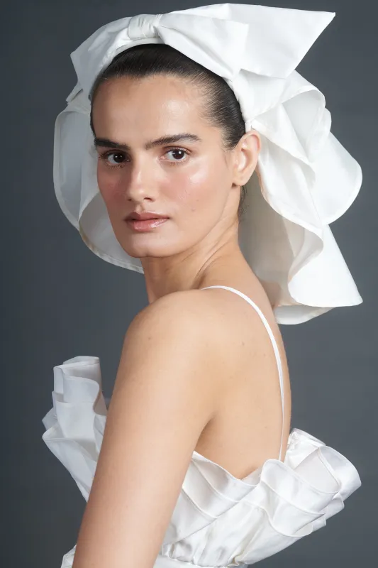 Bow Headband Veil made by Batsheva