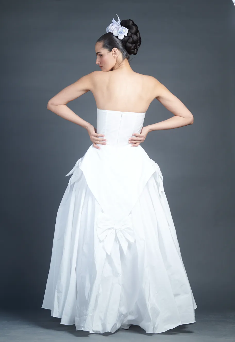 Angelina Gown sold by Batsheva product image thumbnail 2