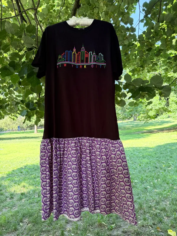 NEW YORK T-Shirt Dress in Black made by Batsheva
