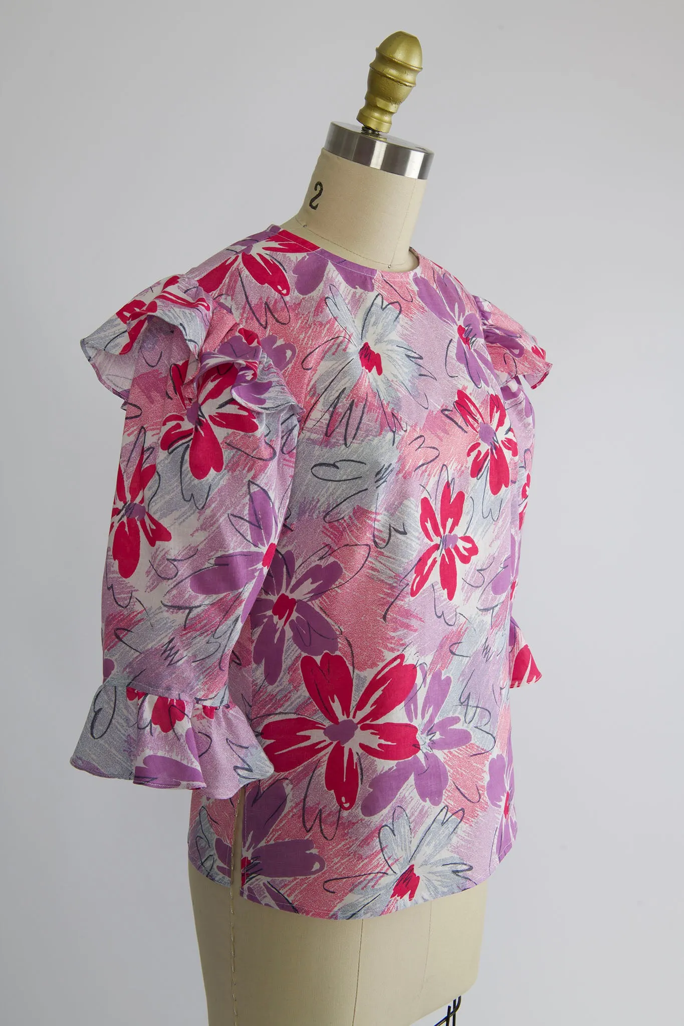 Antoinette Blouse in Vintage 1970's Floral sold by Batsheva product image thumbnail 2
