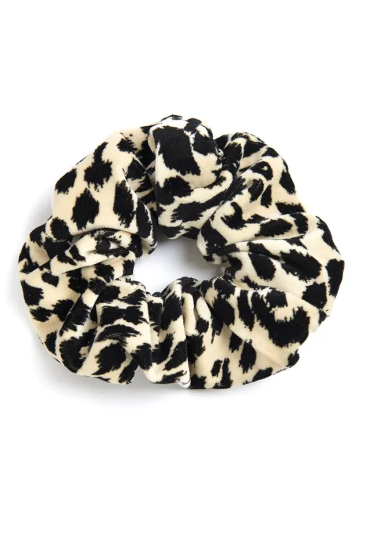 Scrunchie in Leopard made by Batsheva