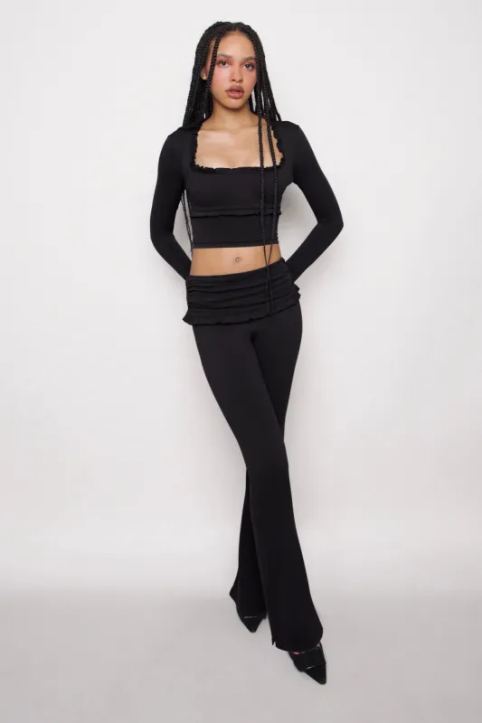 Fleur Ruffle Pant sold by Guizio