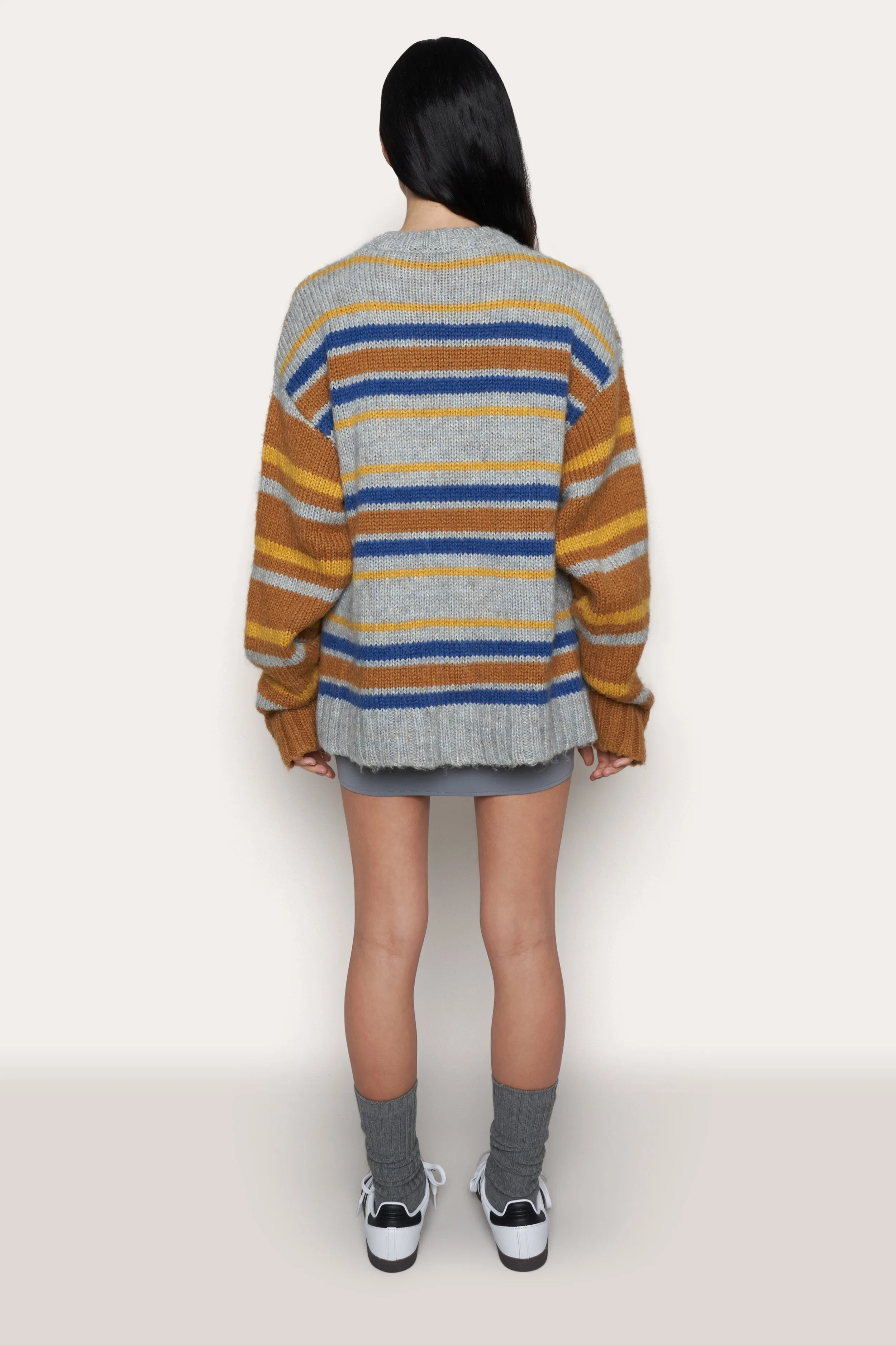 Oversized Crewneck sold by Guizio product image thumbnail 4