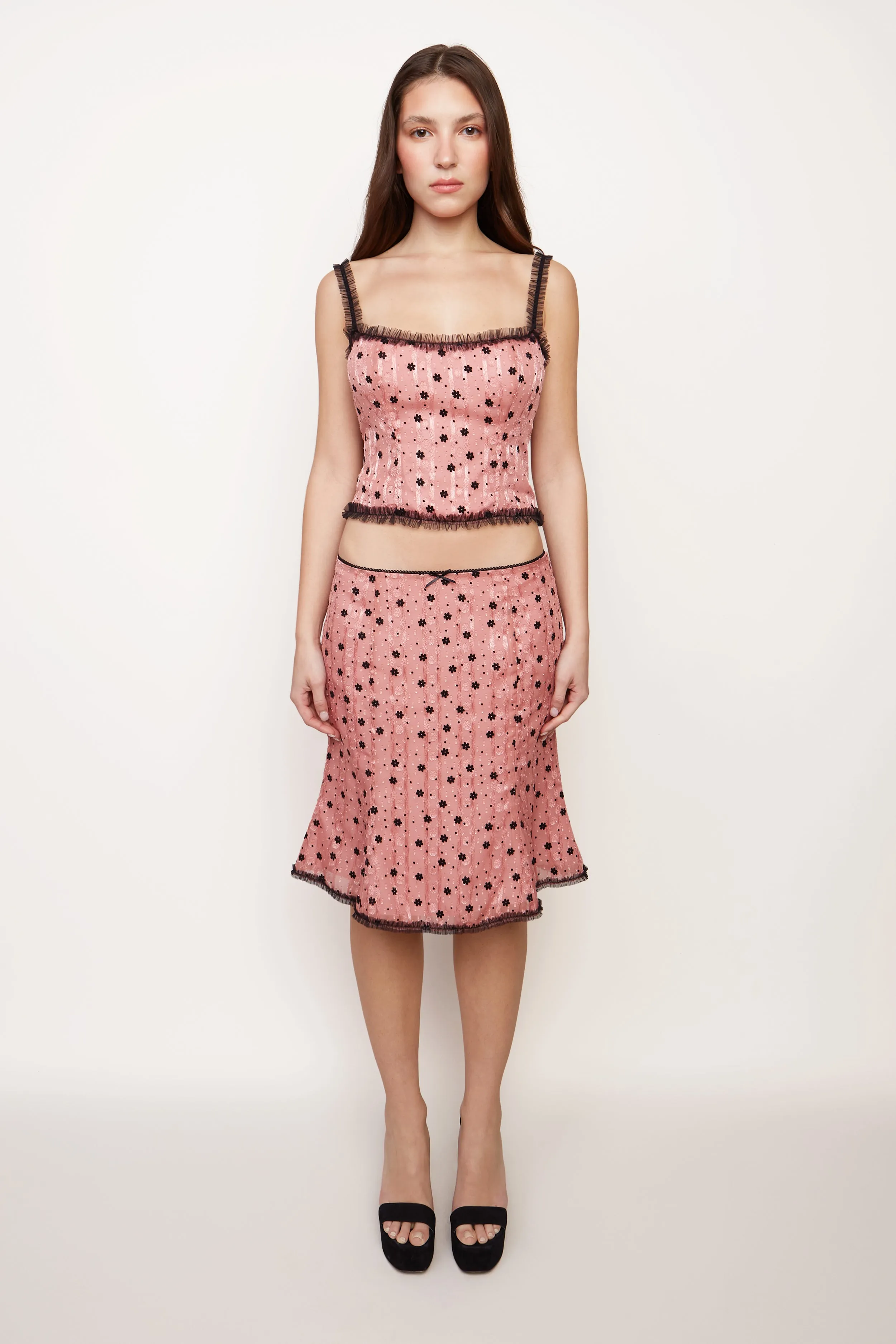 Velvet Floral Lace Low Rise Midi Skirt sold by Guizio product image thumbnail 3