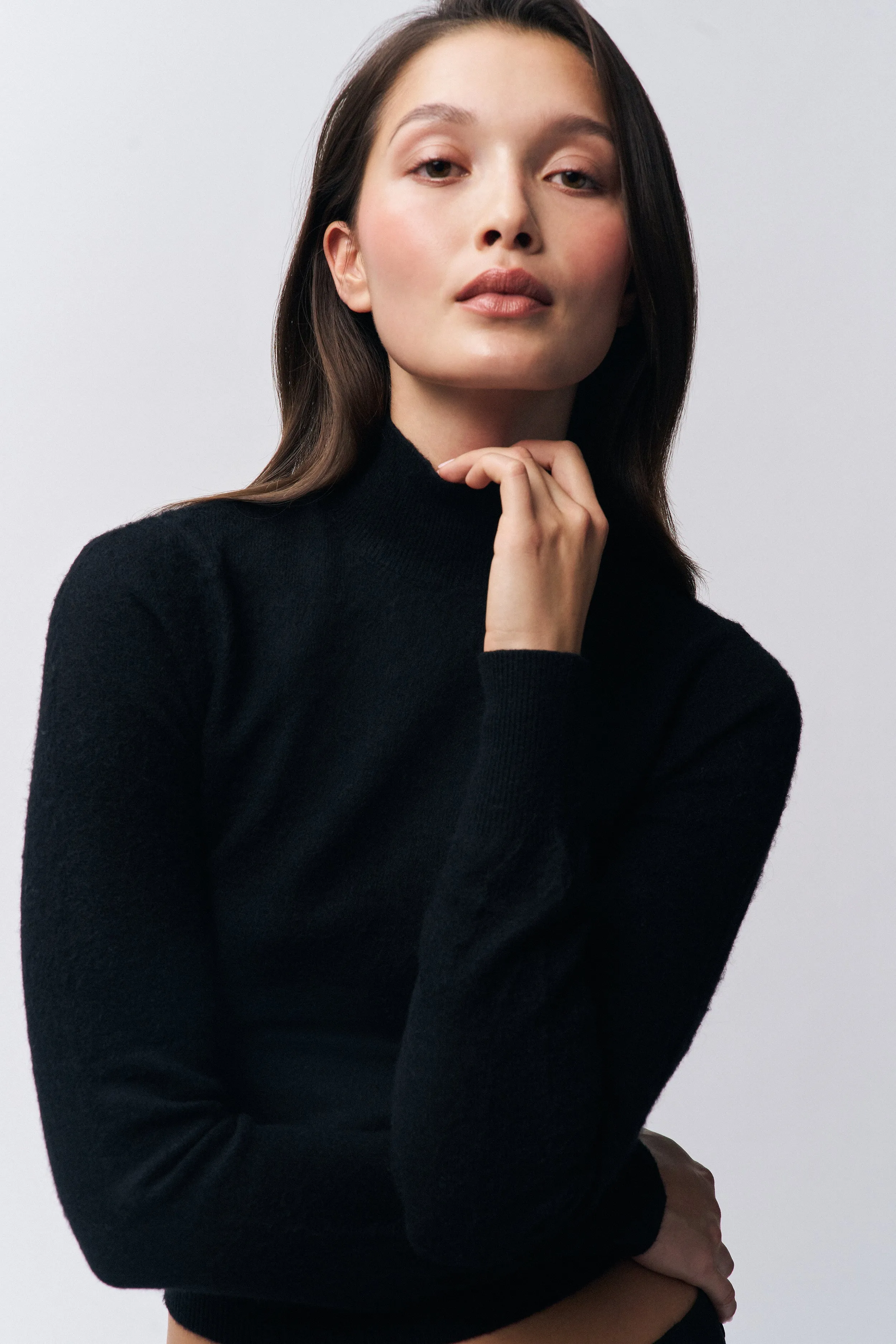 Delia Sweater sold by Guizio product image thumbnail 2