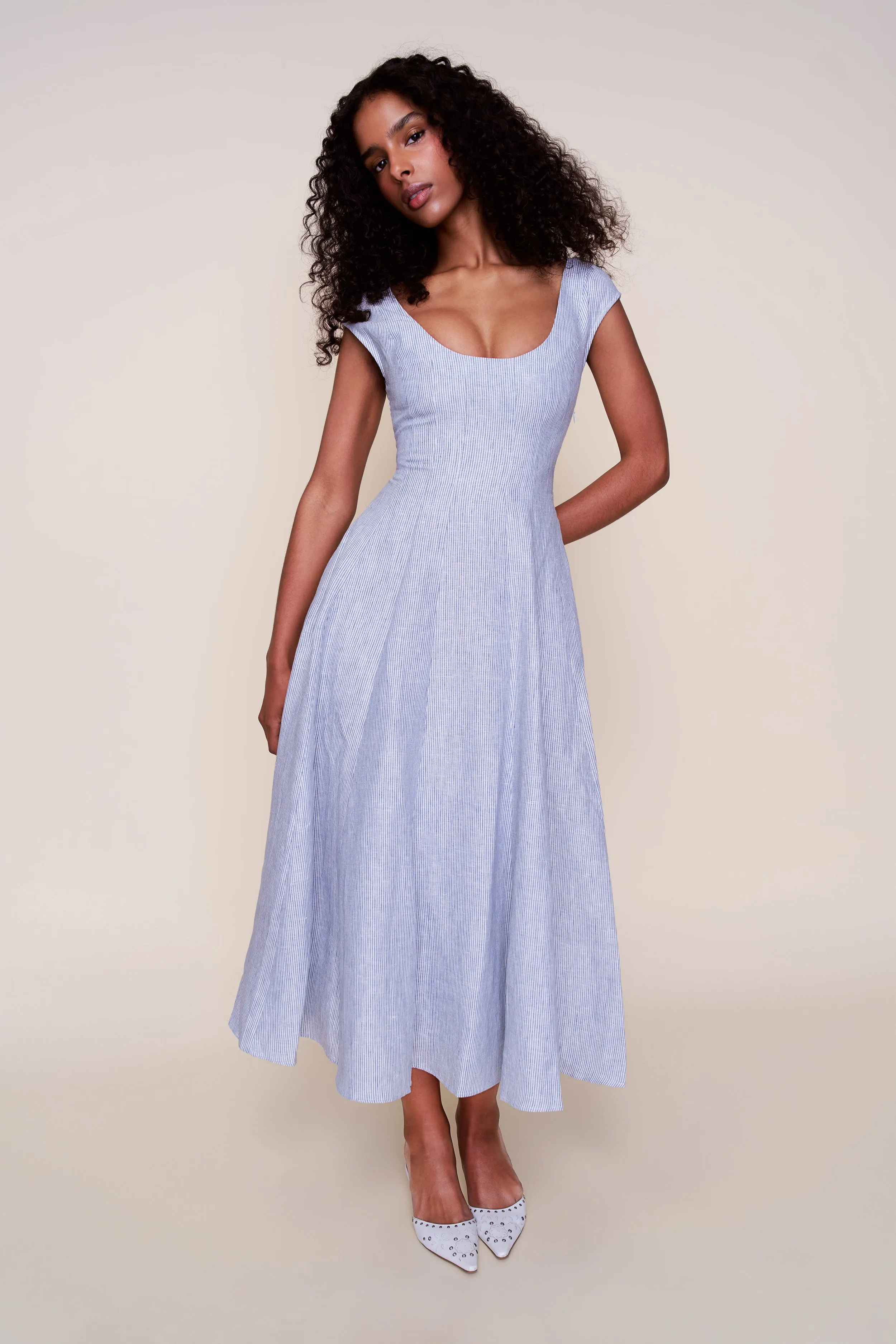 Leila Dress sold by Guizio product image thumbnail 2