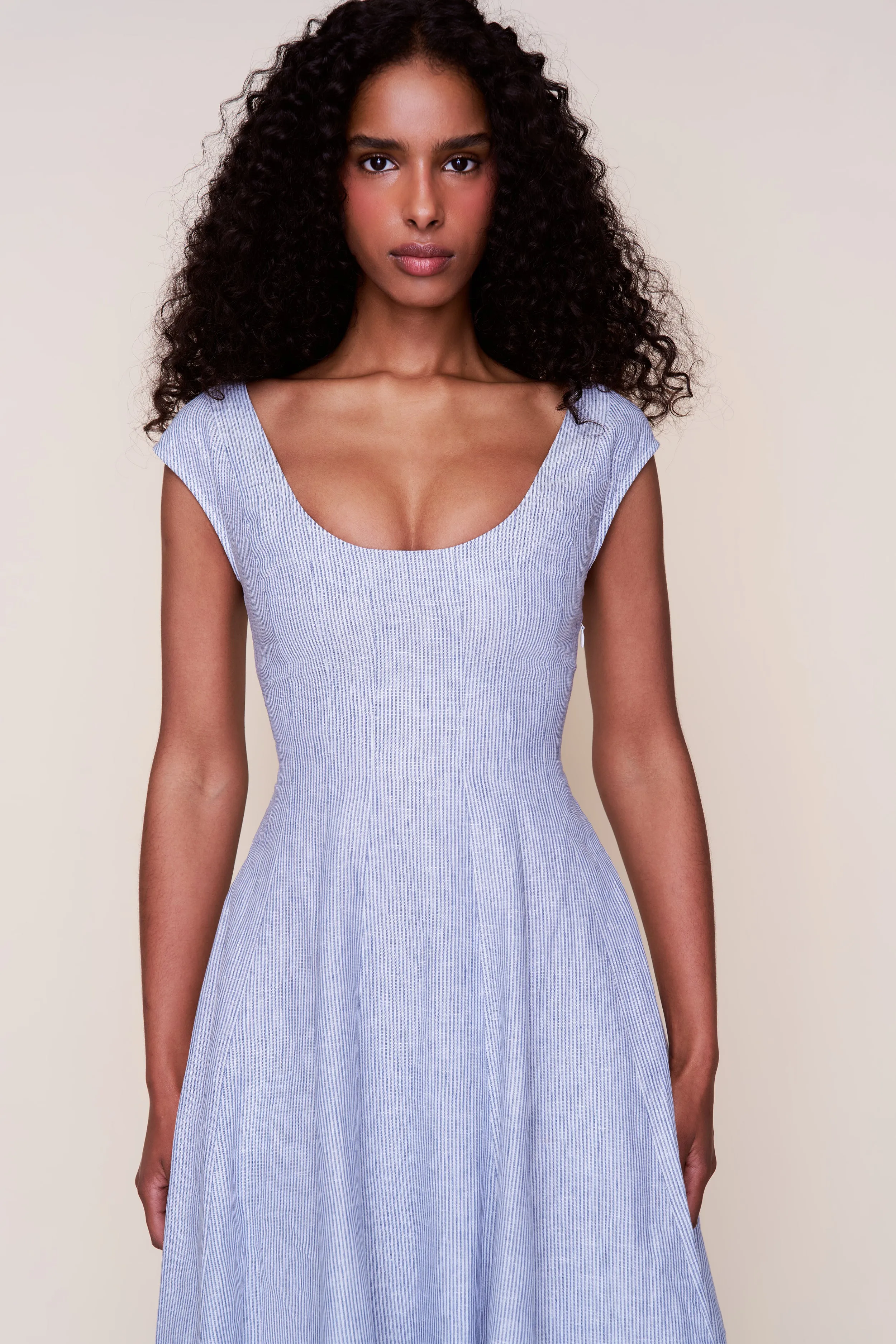 Leila Dress sold by Guizio product image thumbnail 3