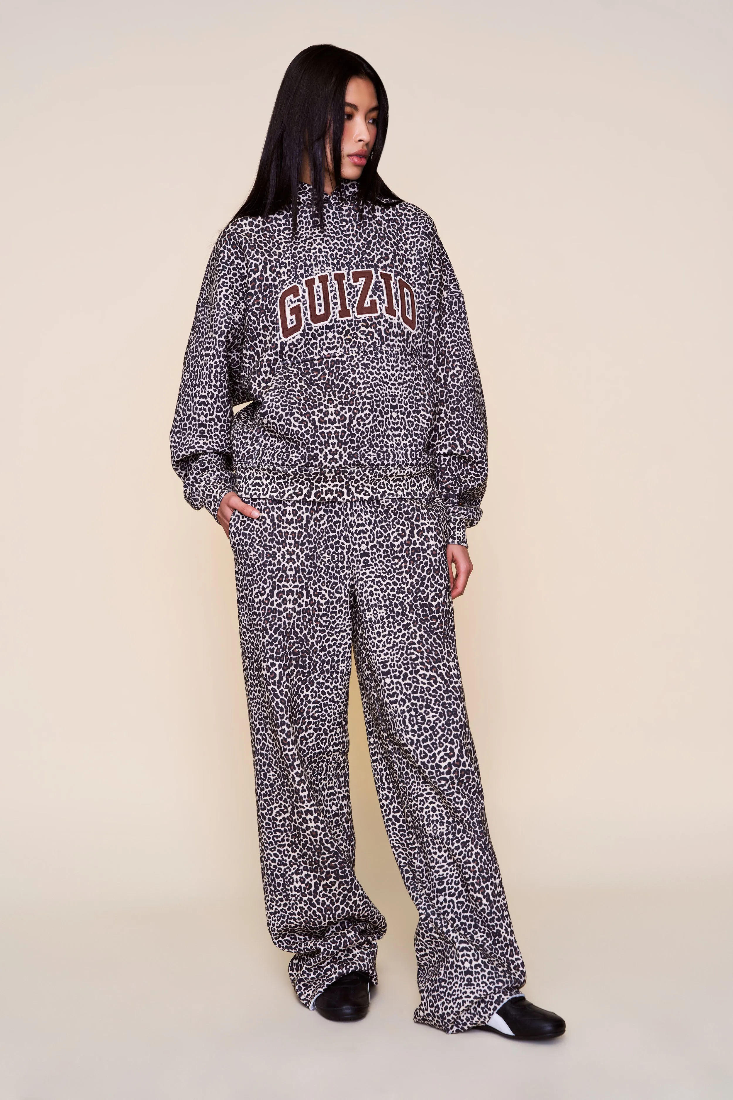 Drawstring Fleece Pant sold by Guizio