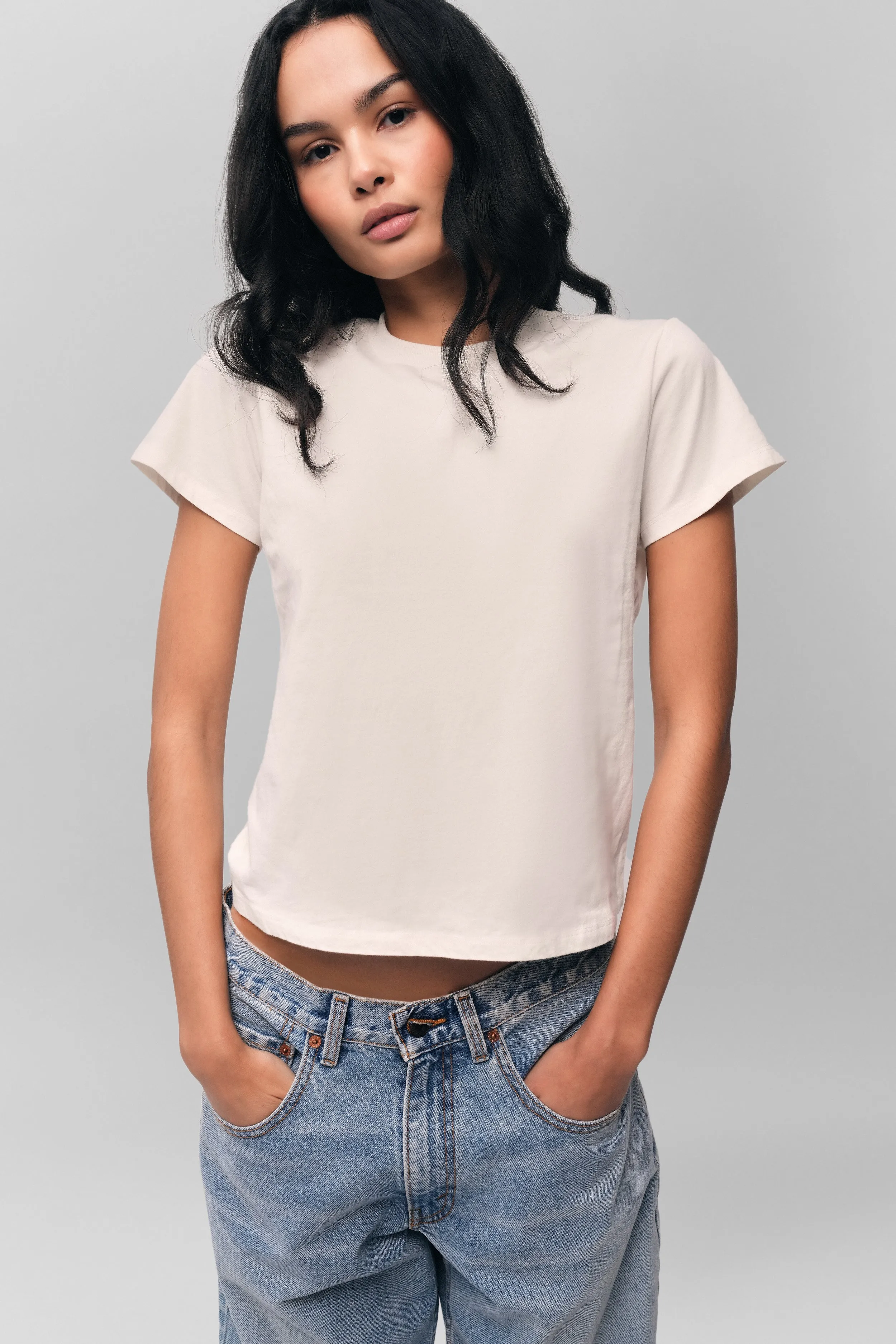 The Everyday Relaxed Tee sold by Guizio