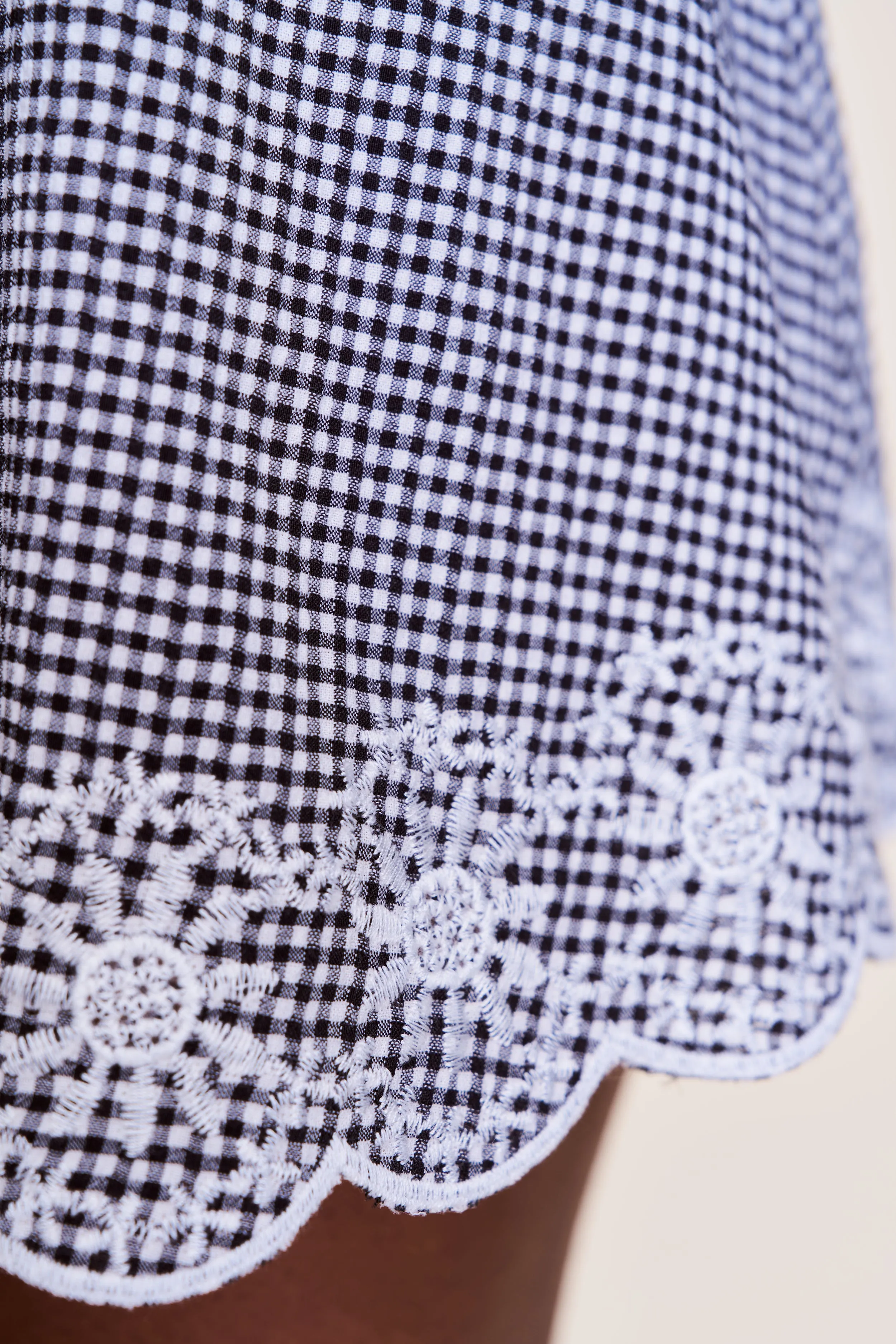 Maelle Gingham Mini Skirt sold by Guizio product image thumbnail 4