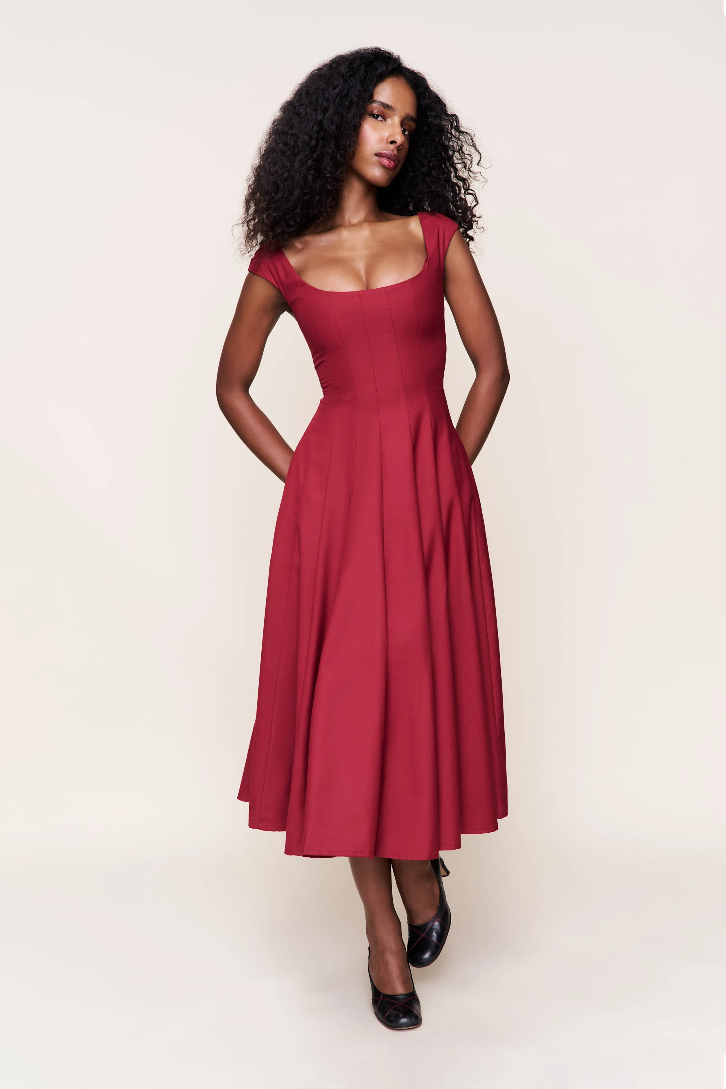 Leila Dress sold by Guizio product image thumbnail 5