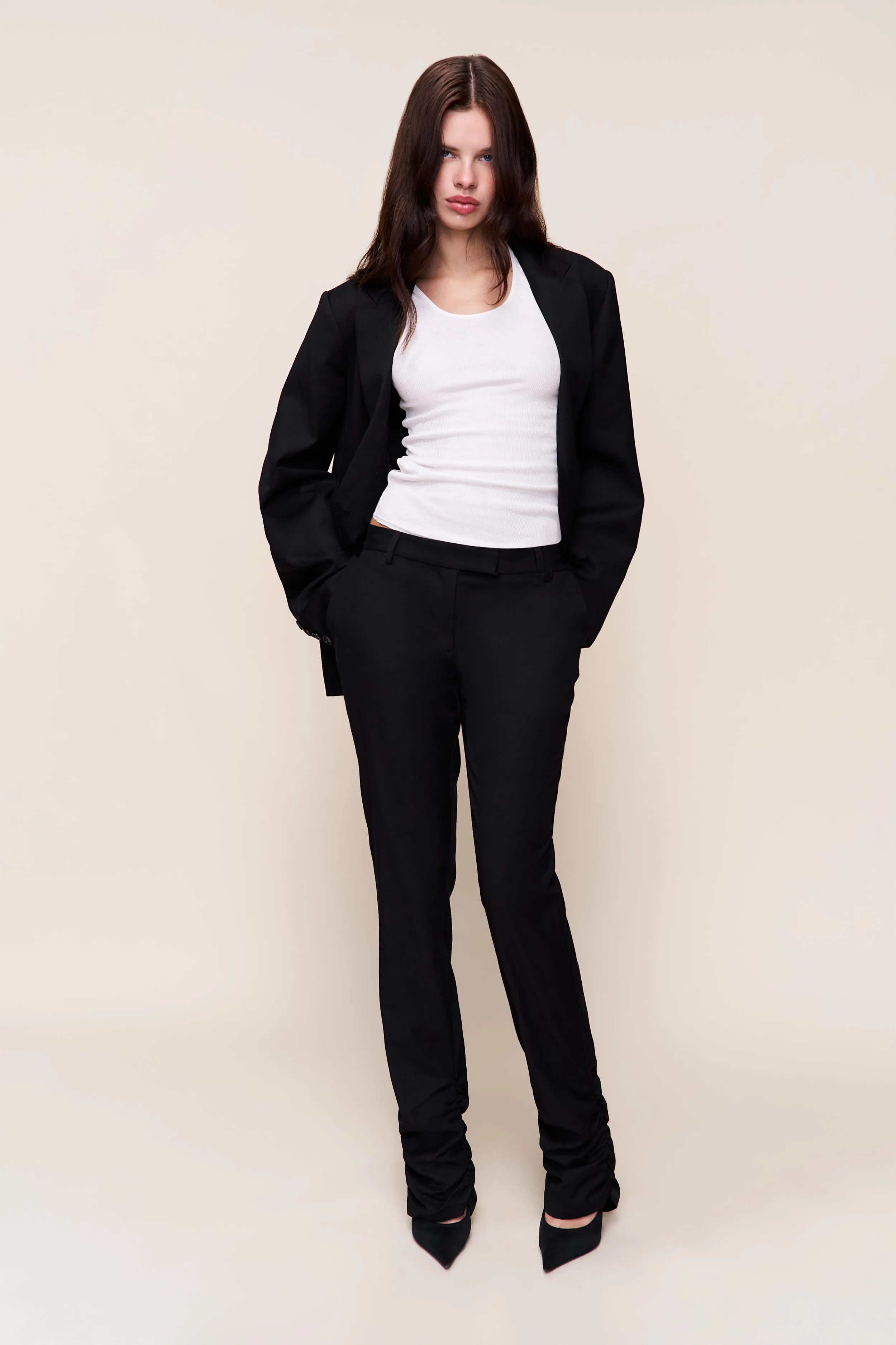 The Perfect Oversized Blazer sold by Guizio product image thumbnail 2