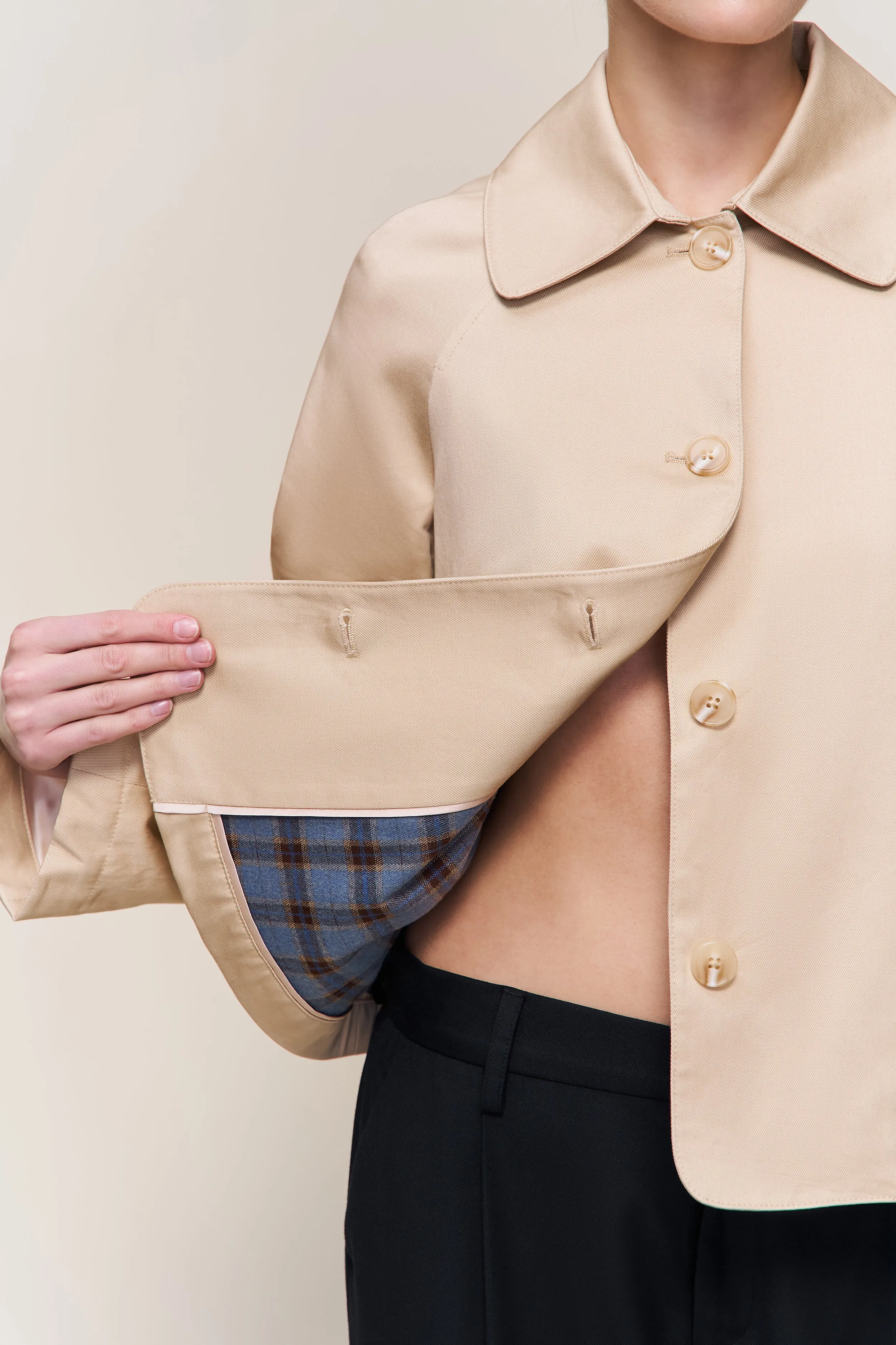 Romeo Trench Coat sold by Guizio product image thumbnail 4