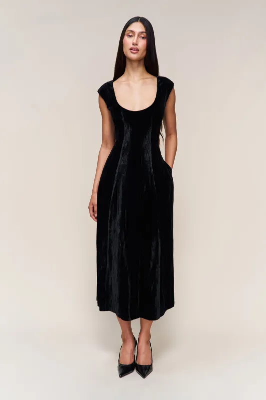 Leila Velvet Dress sold by Guizio
