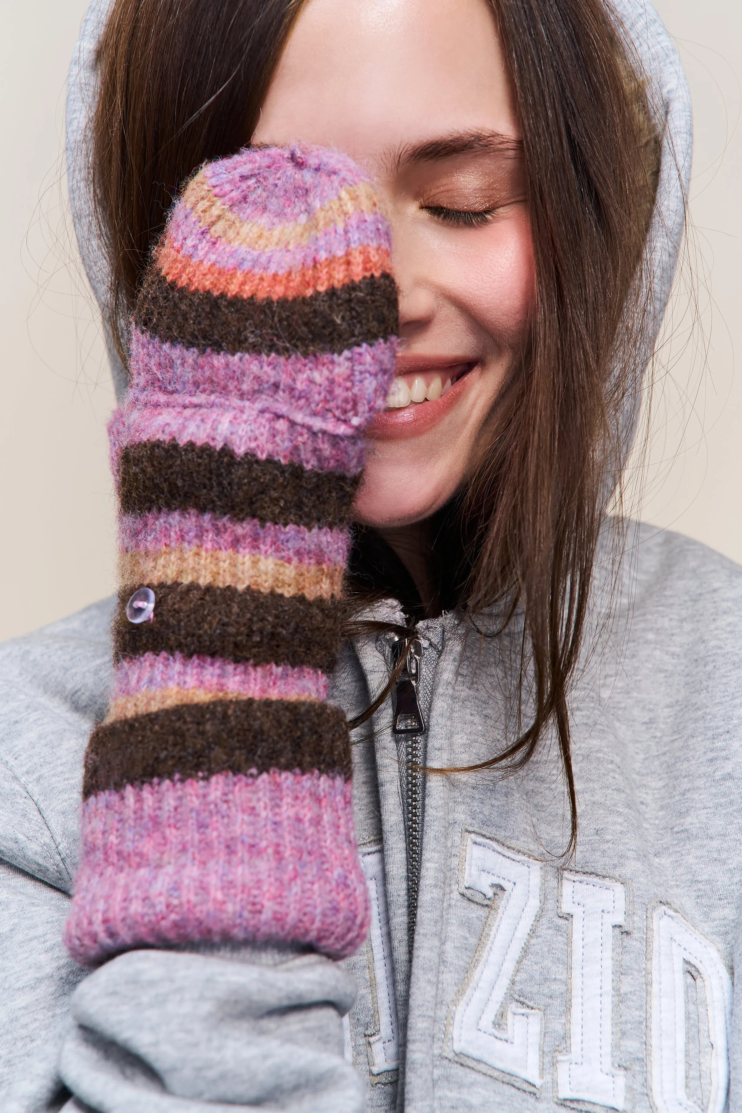 Knit Mittens sold by Guizio product image thumbnail 5