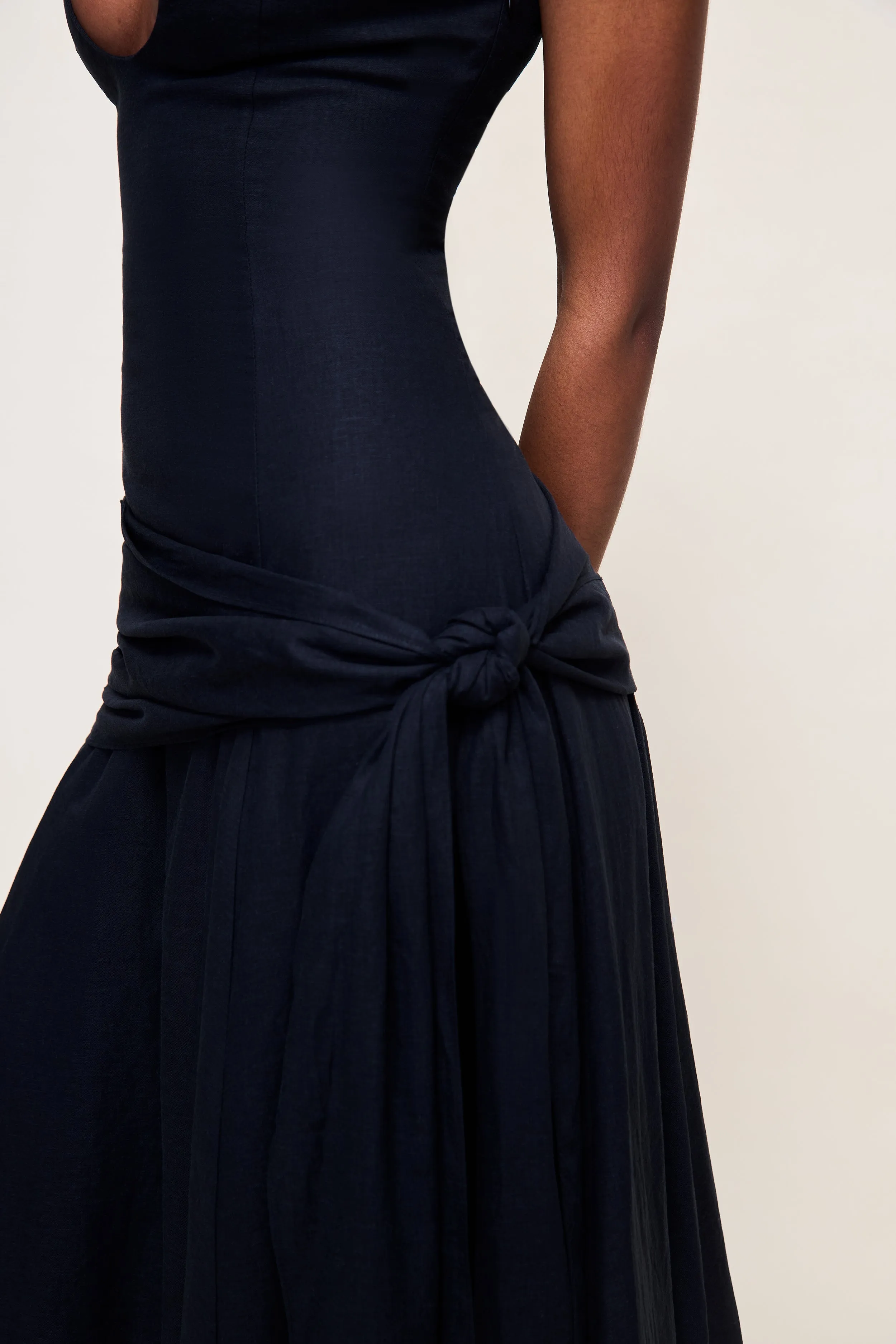 Victoire Dress sold by Guizio product image thumbnail 4