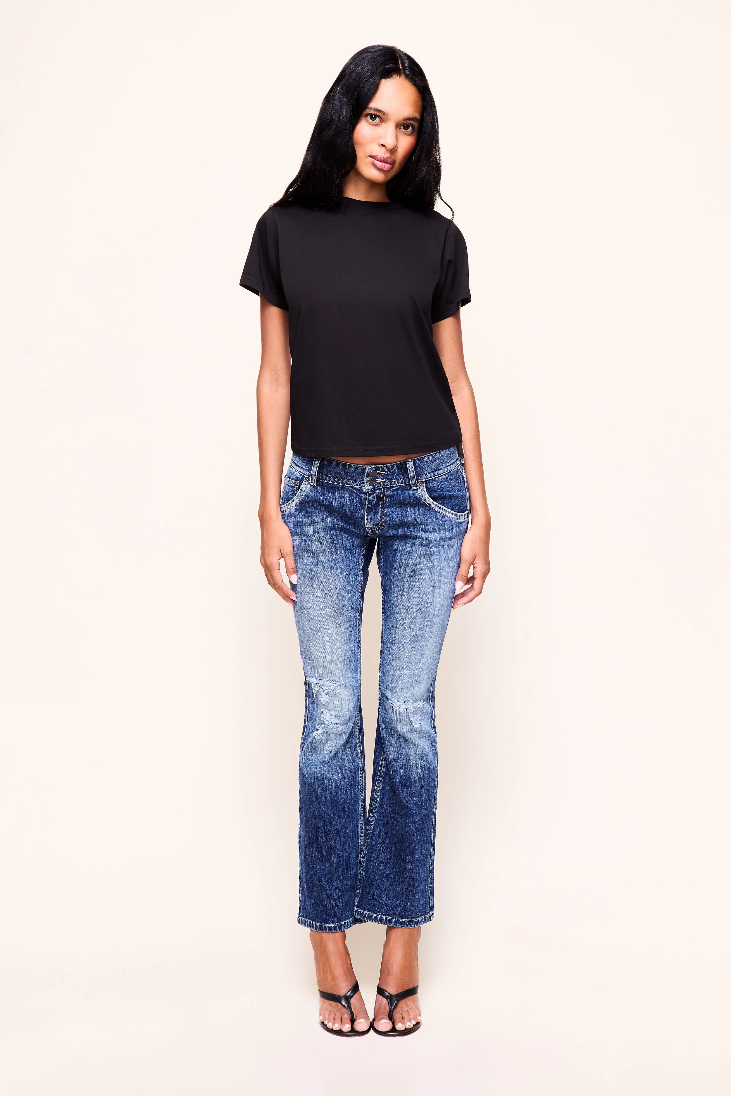 The Everyday Relaxed Tee sold by Guizio product image thumbnail 2