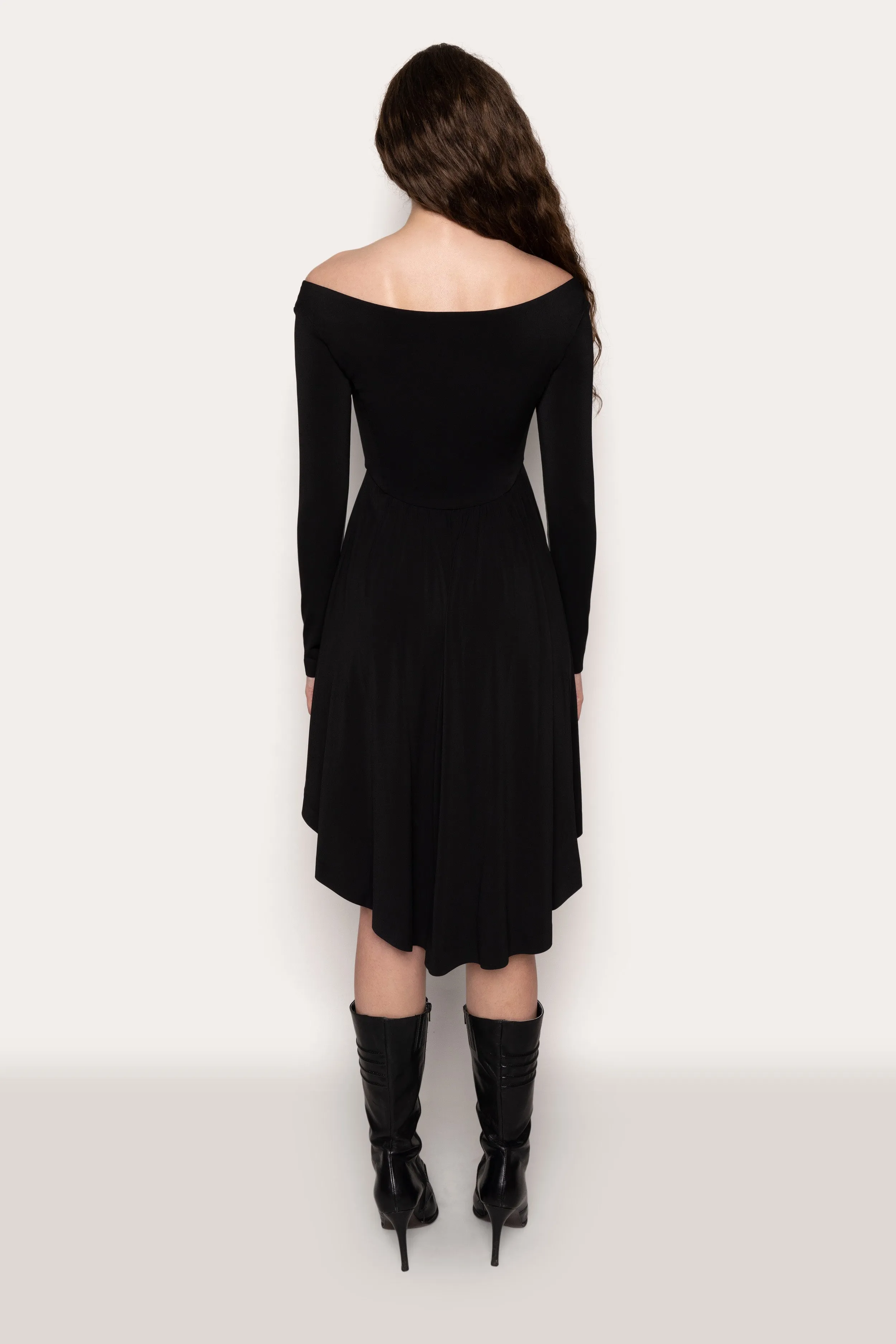 Sylvan Long Sleeve Jersey Dress sold by Guizio product image thumbnail 5