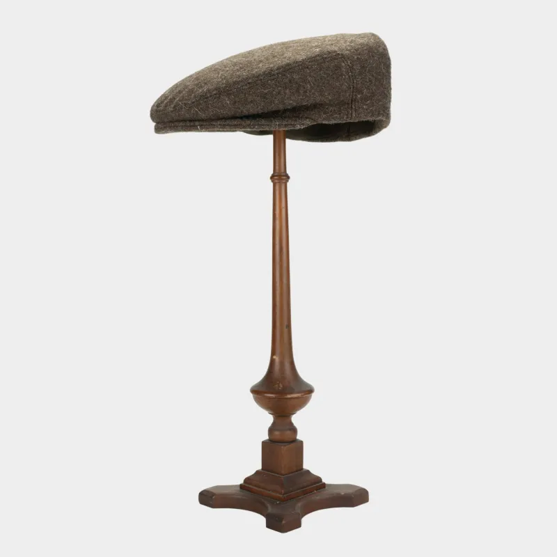 Le Laboureur Flat cap in carded Wool sold by Gardenheir