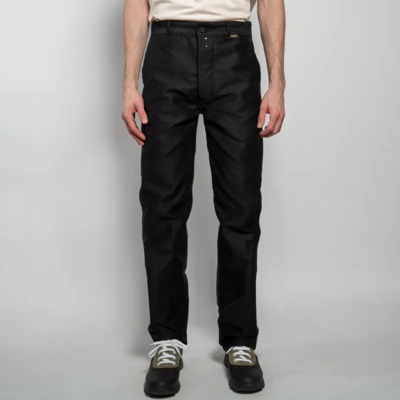 Le Laboureur French Moleskin Work Pant in Black sold by Gardenheir