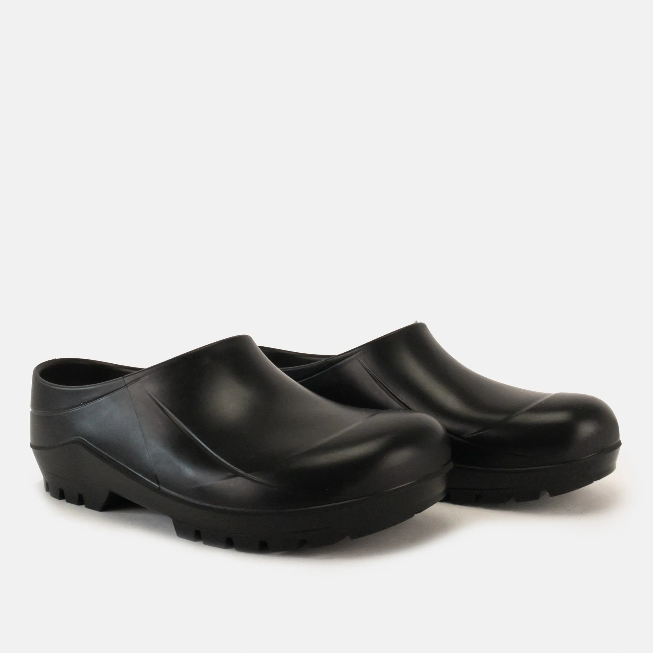 Italian Garden Clogs in Black sold by Gardenheir