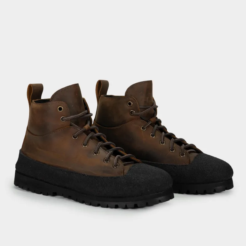 Calfskin Weatherproof Gardening Boots in Tan sold by Gardenheir