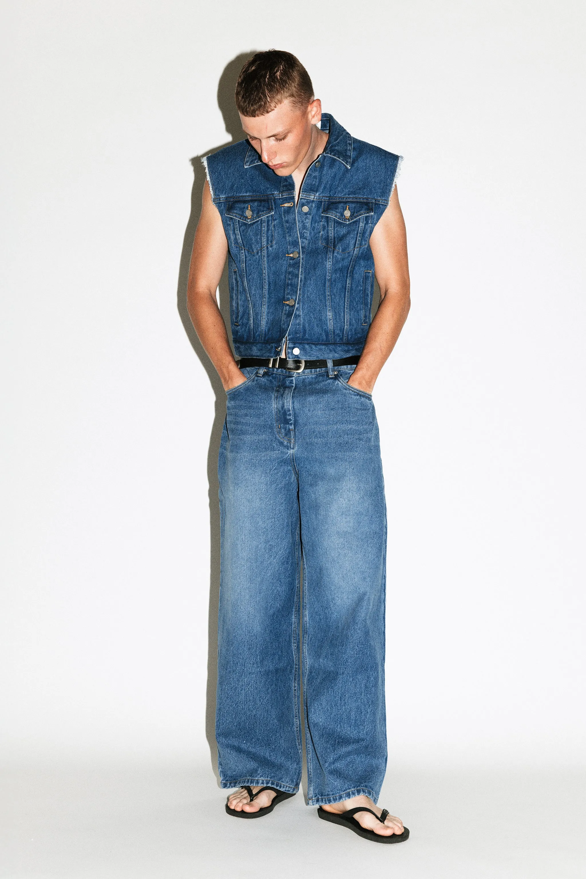 Laurel Relaxed Wide-Leg Jeans  |  Vintage Blue sold by California Arts product image thumbnail 2