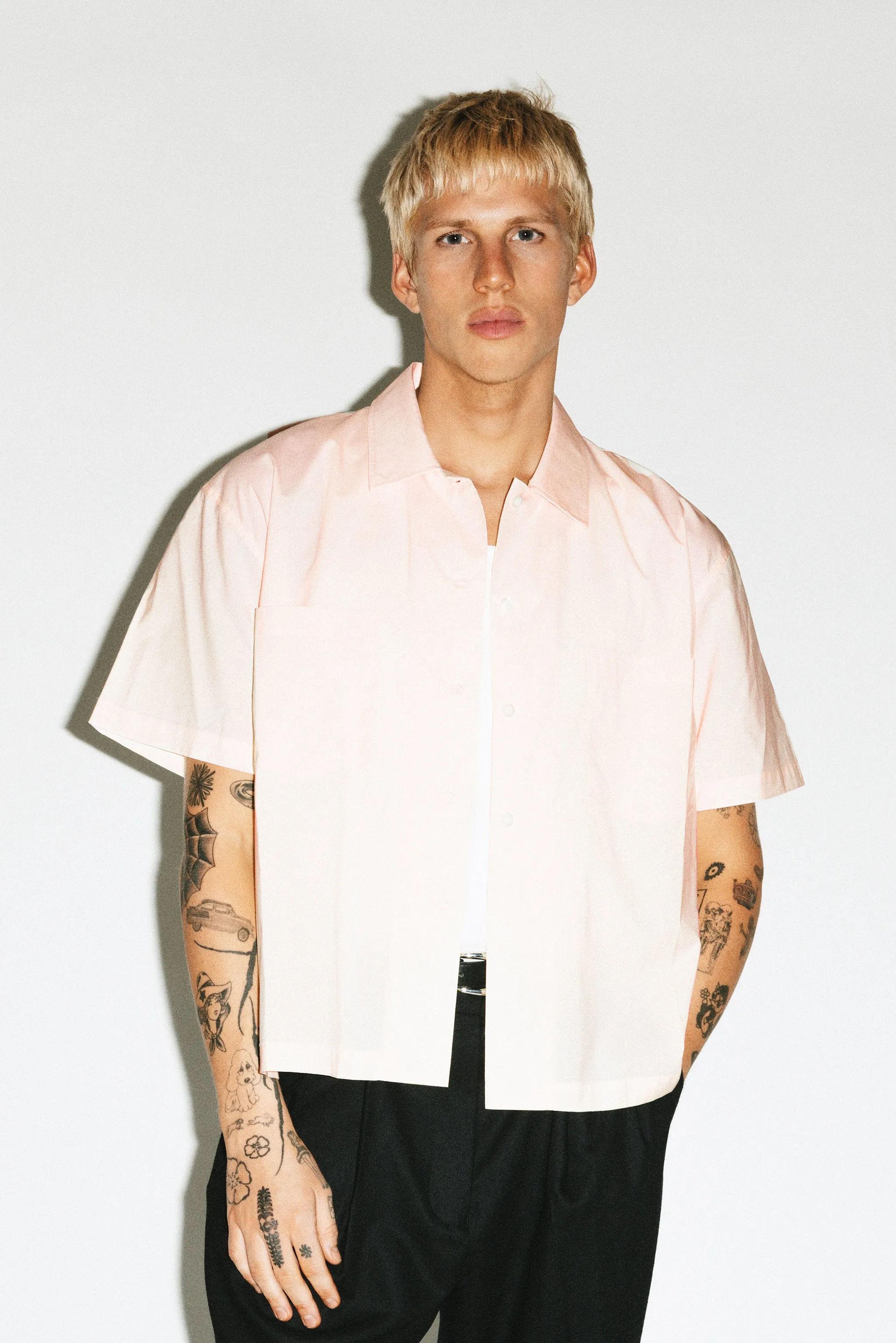 Venice Short-Sleeve Summer Shirt | Salmon sold by California Arts
