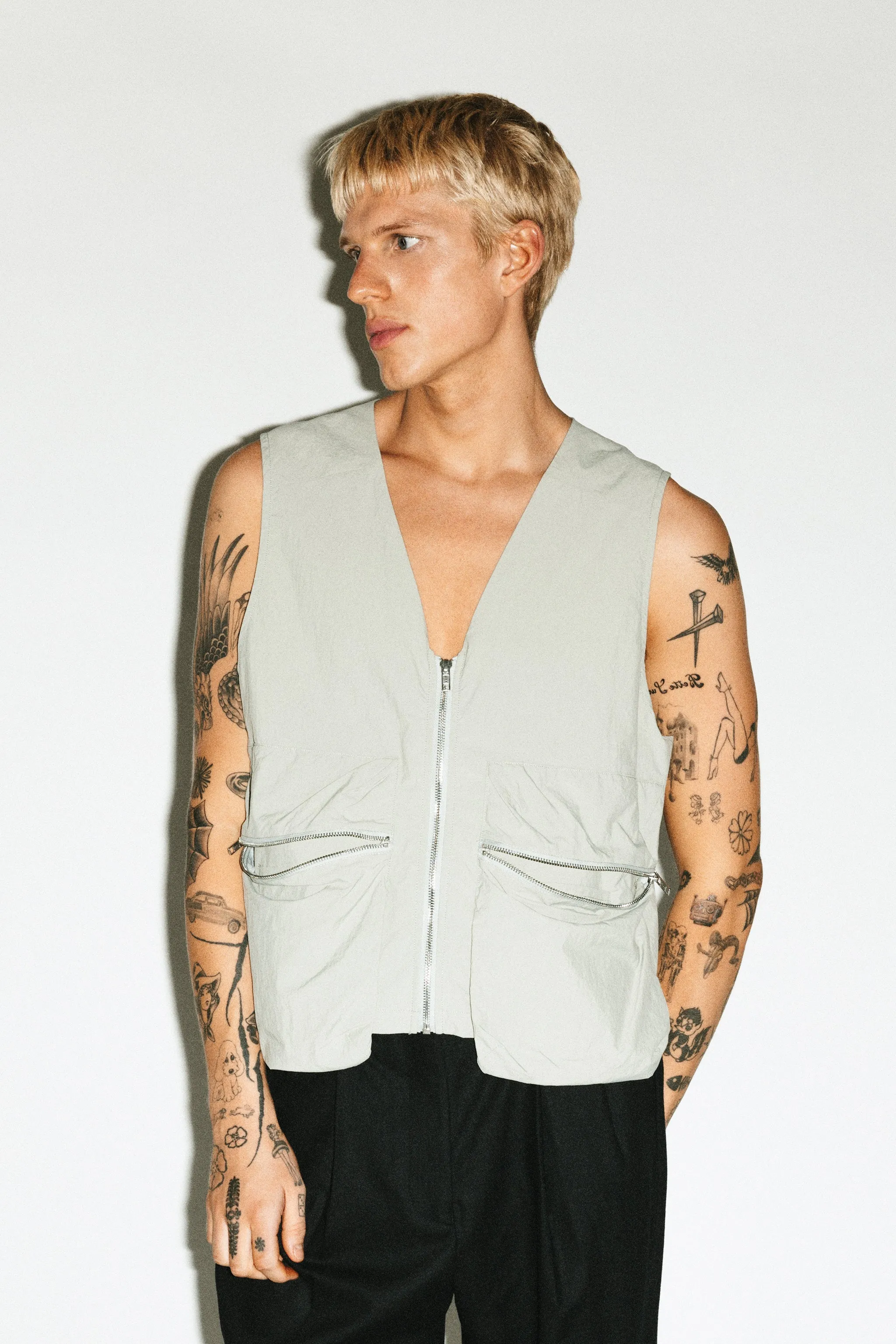Elysian Utility Cargo Vest | Stone sold by California Arts