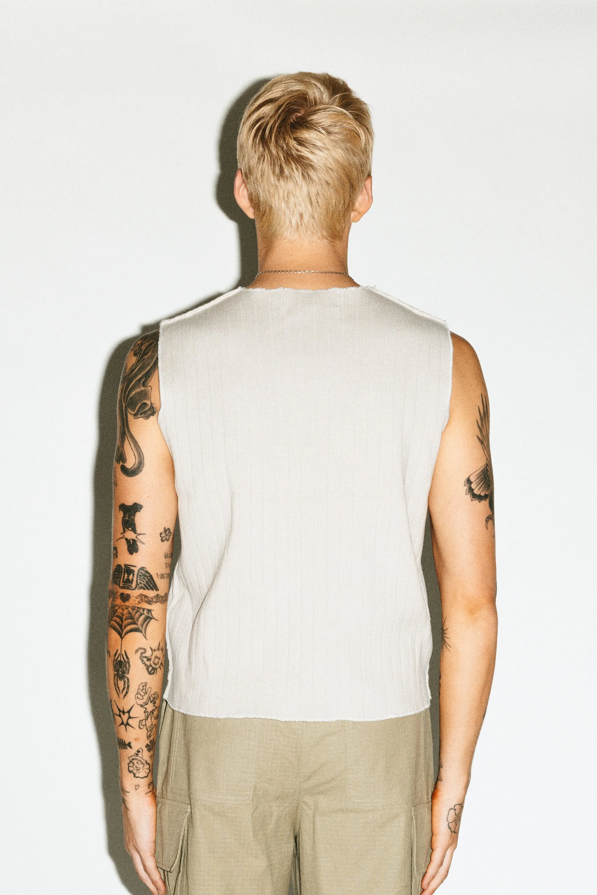 Camden Raw-Edge Muscle Tank | Dune sold by California Arts product image thumbnail 4