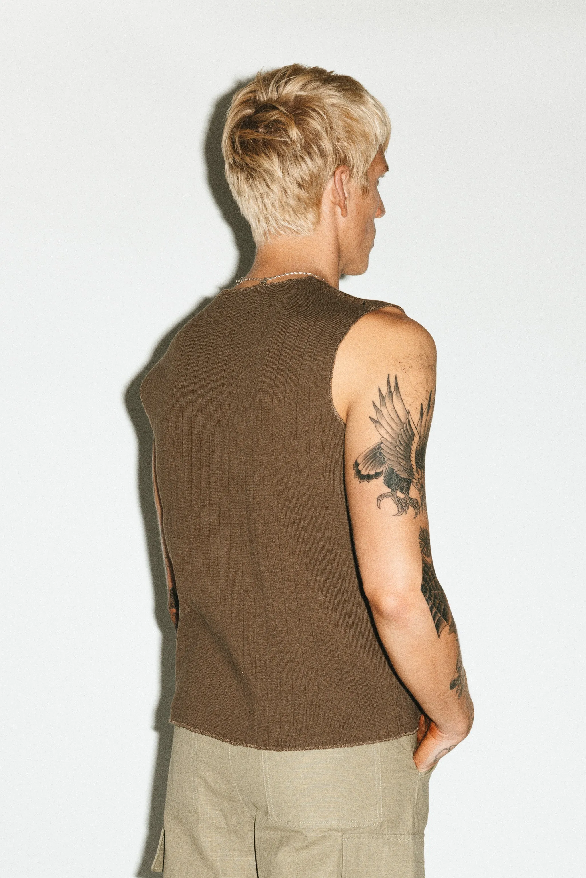 Camden Raw-Edge Muscle Tank | Sienna sold by California Arts product image thumbnail 3