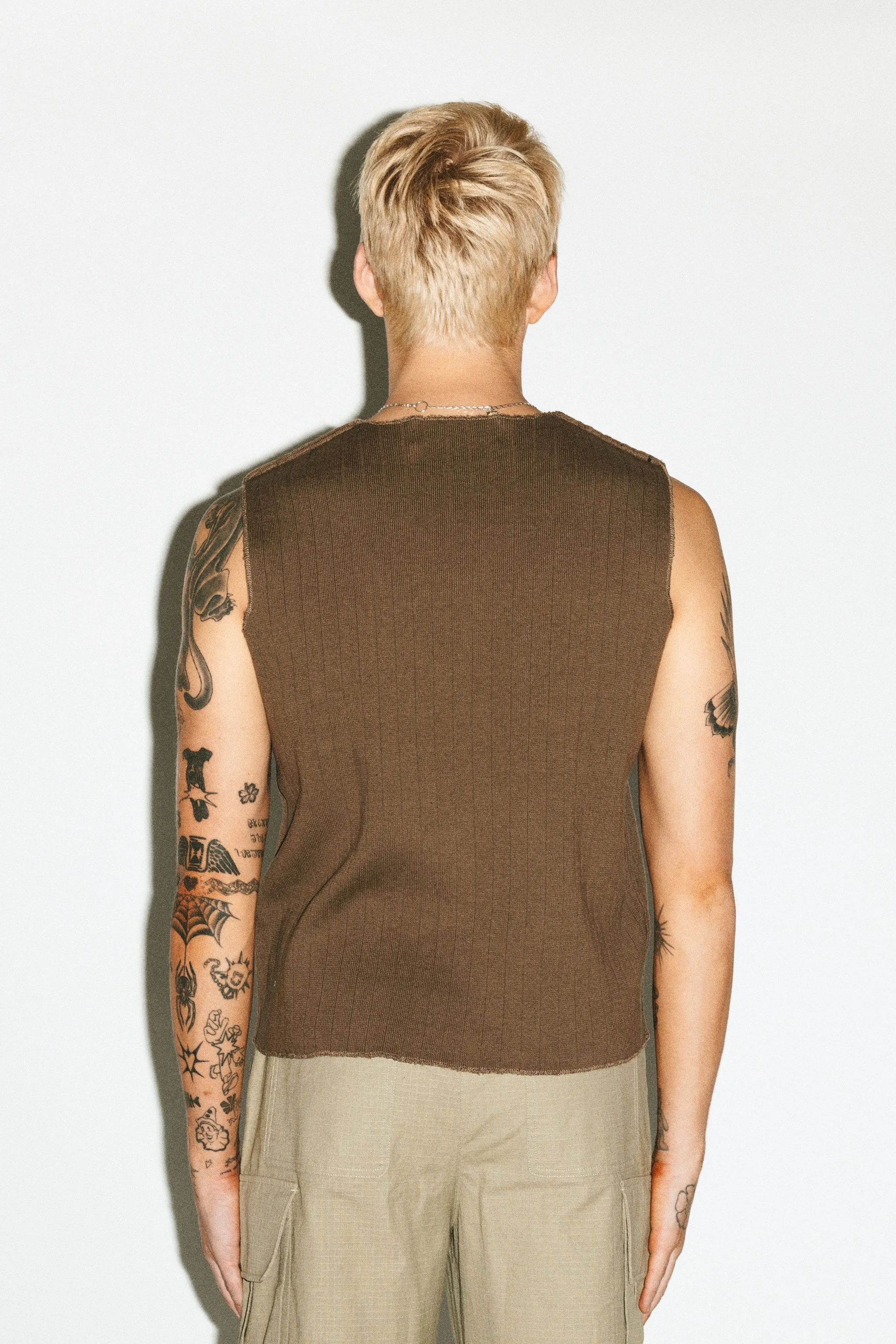 Camden Raw-Edge Muscle Tank | Sienna sold by California Arts product image thumbnail 4