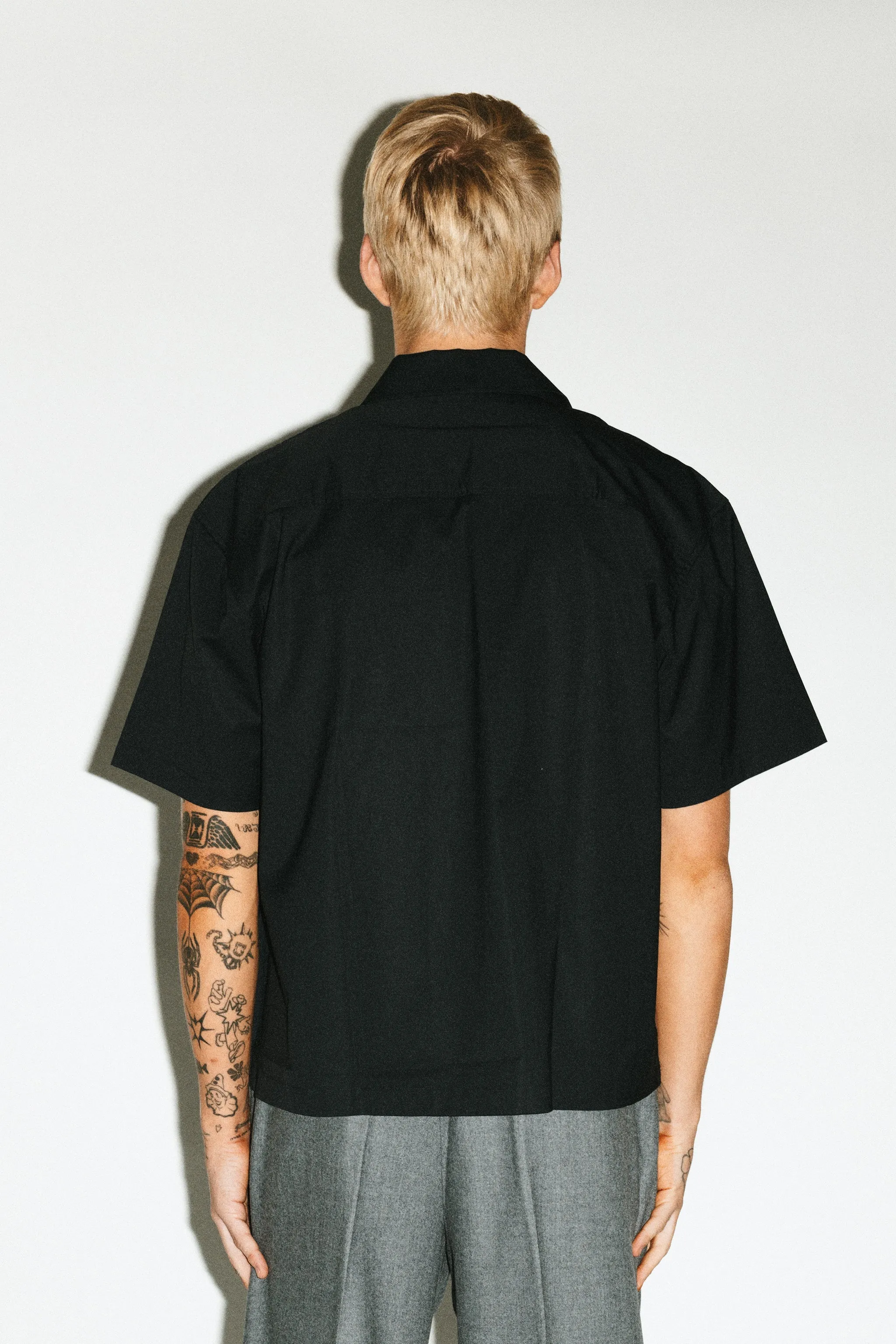 Venice Short-Sleeve Summer Shirt | Black sold by California Arts product image thumbnail 4