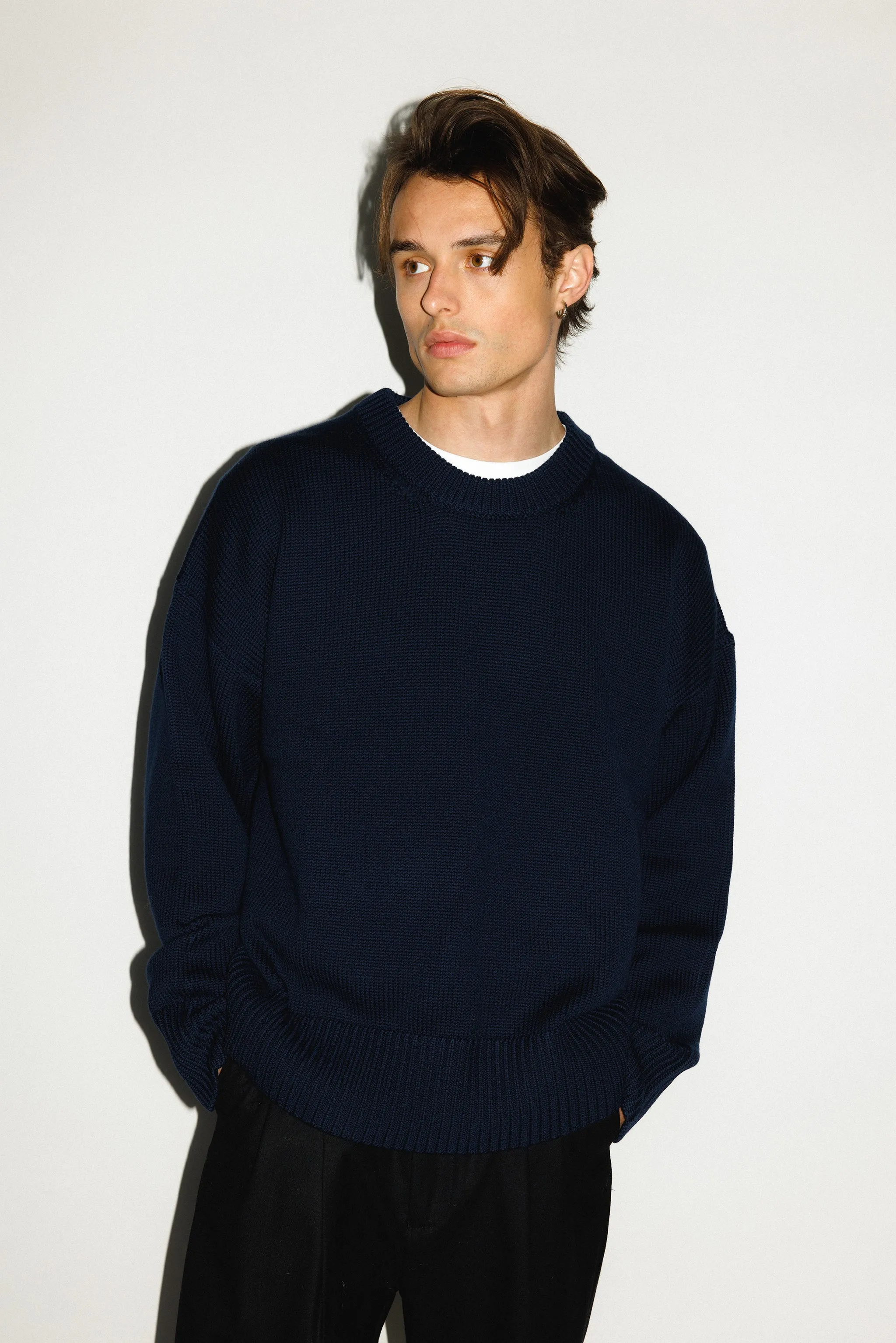 Palos Oversized Crew-Neck Sweater | Navy sold by California Arts product image thumbnail 2