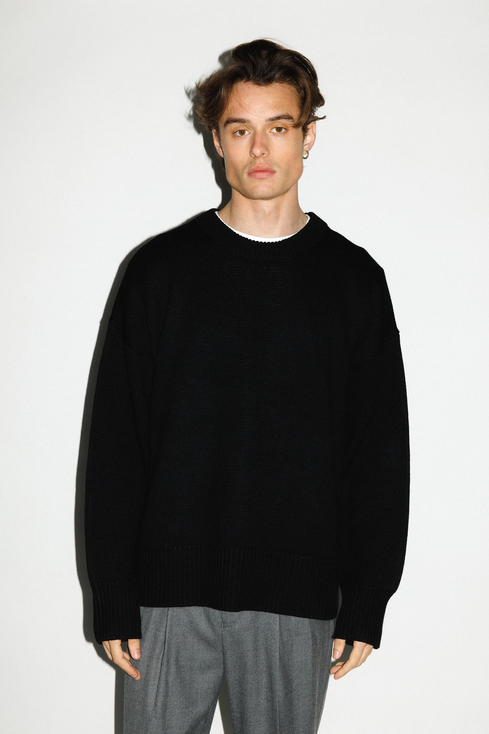 Palos Oversized Crew-Neck Sweater | Black sold by California Arts