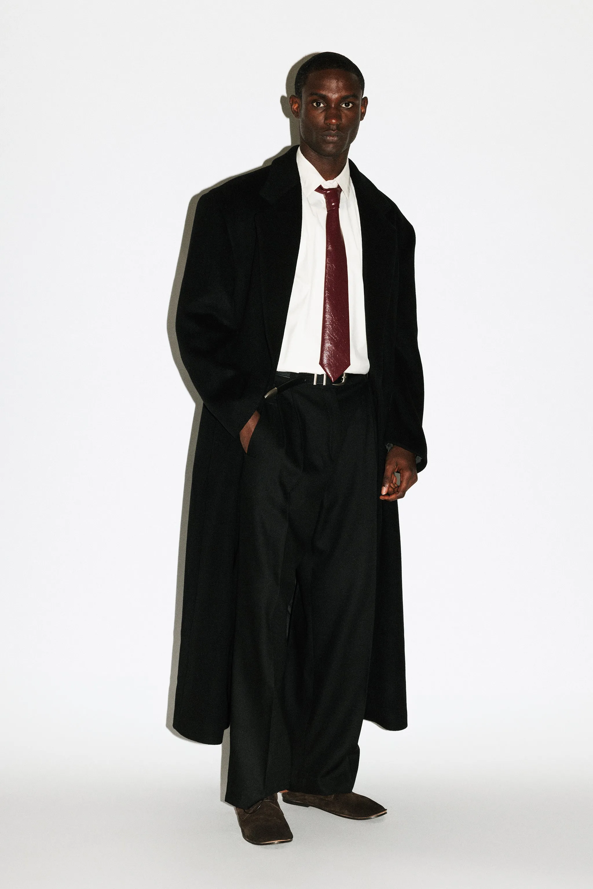 Manhattan Oversized Overcoat | Black sold by California Arts product image thumbnail 2