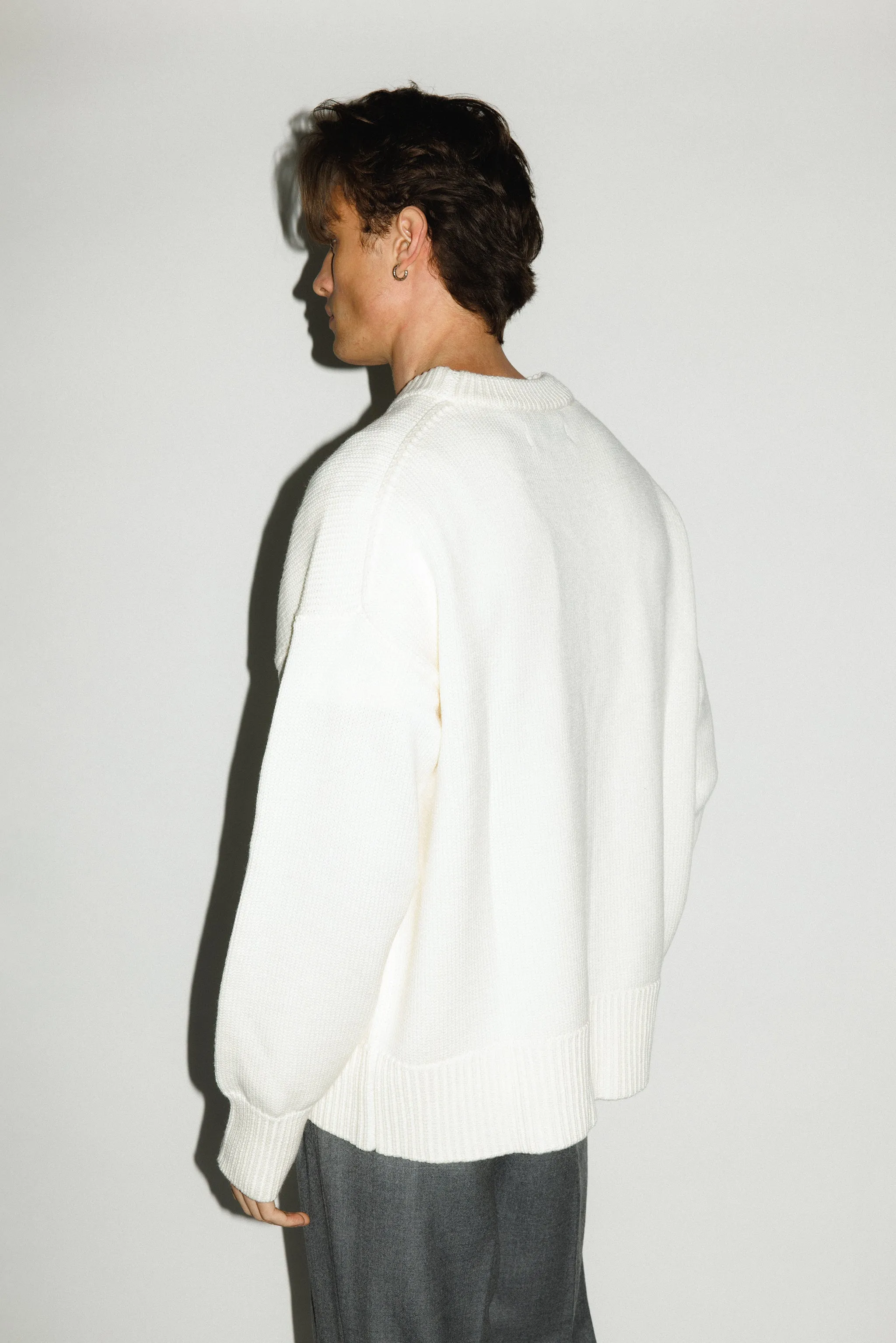 Verdes Oversized V-Neck Sweater | Ivory sold by California Arts product image thumbnail 4