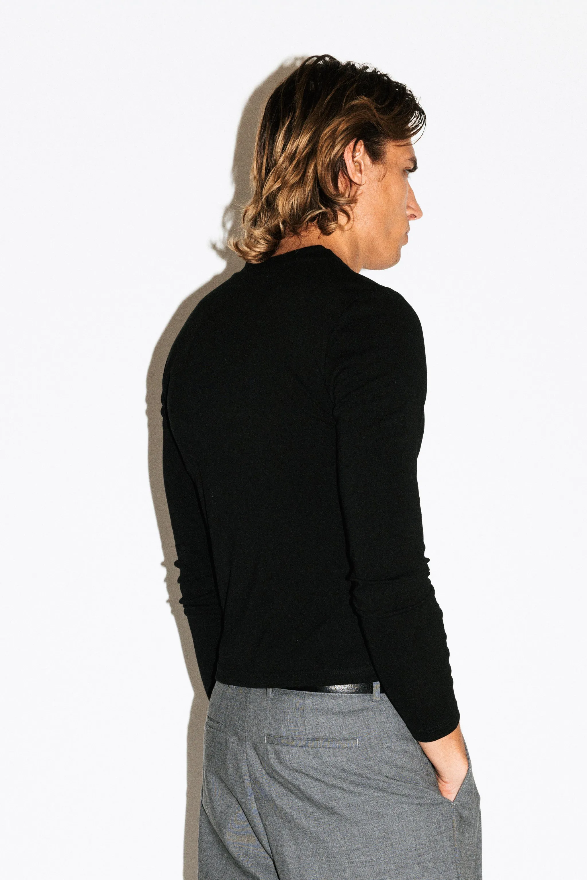 Scott Slim Long Sleeve V-Neck Tee | Black sold by California Arts product image thumbnail 3