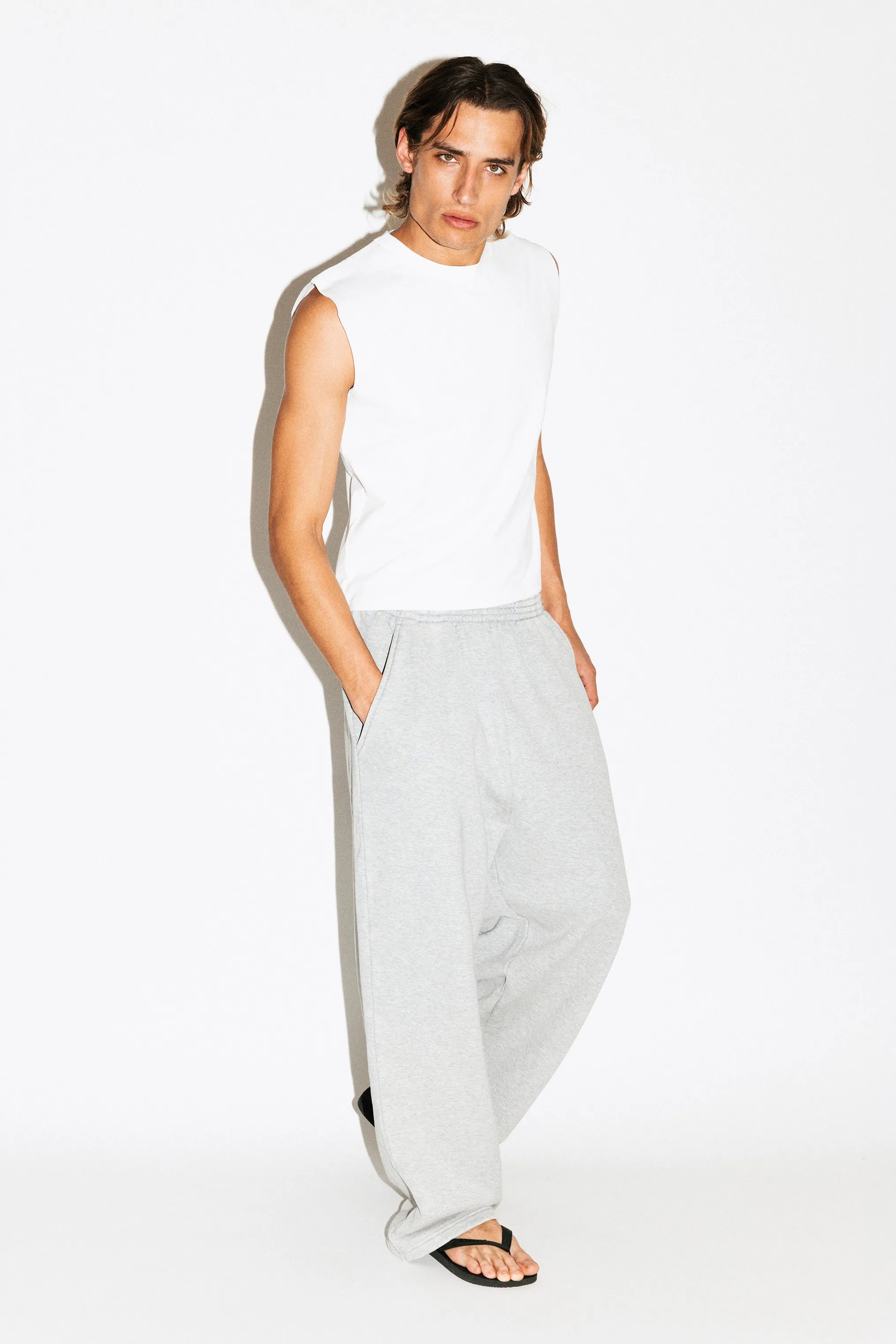 Kinney Ultra-Relaxed Sweatpant | Grey Melange sold by California Arts product image thumbnail 2