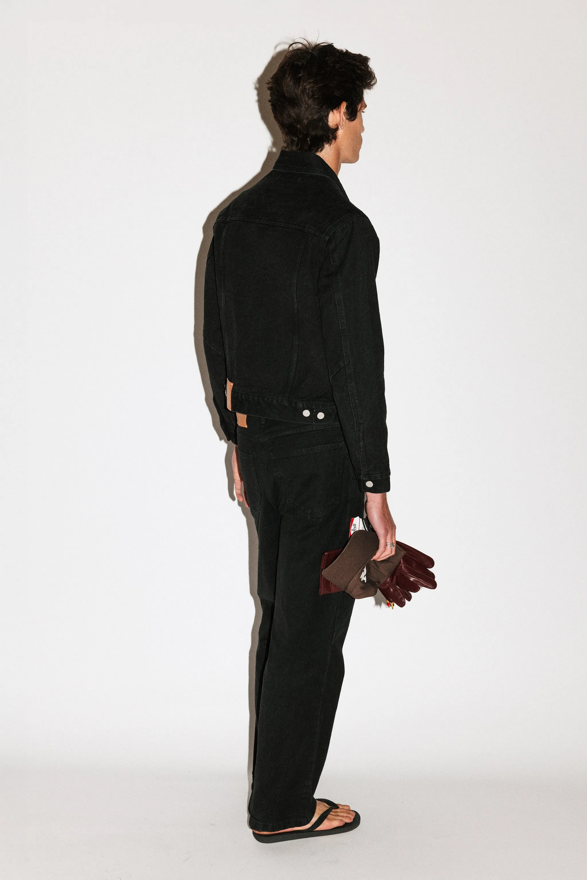 Wilson Loose Taper Straight Leg Jeans | Black sold by California Arts product image thumbnail 3