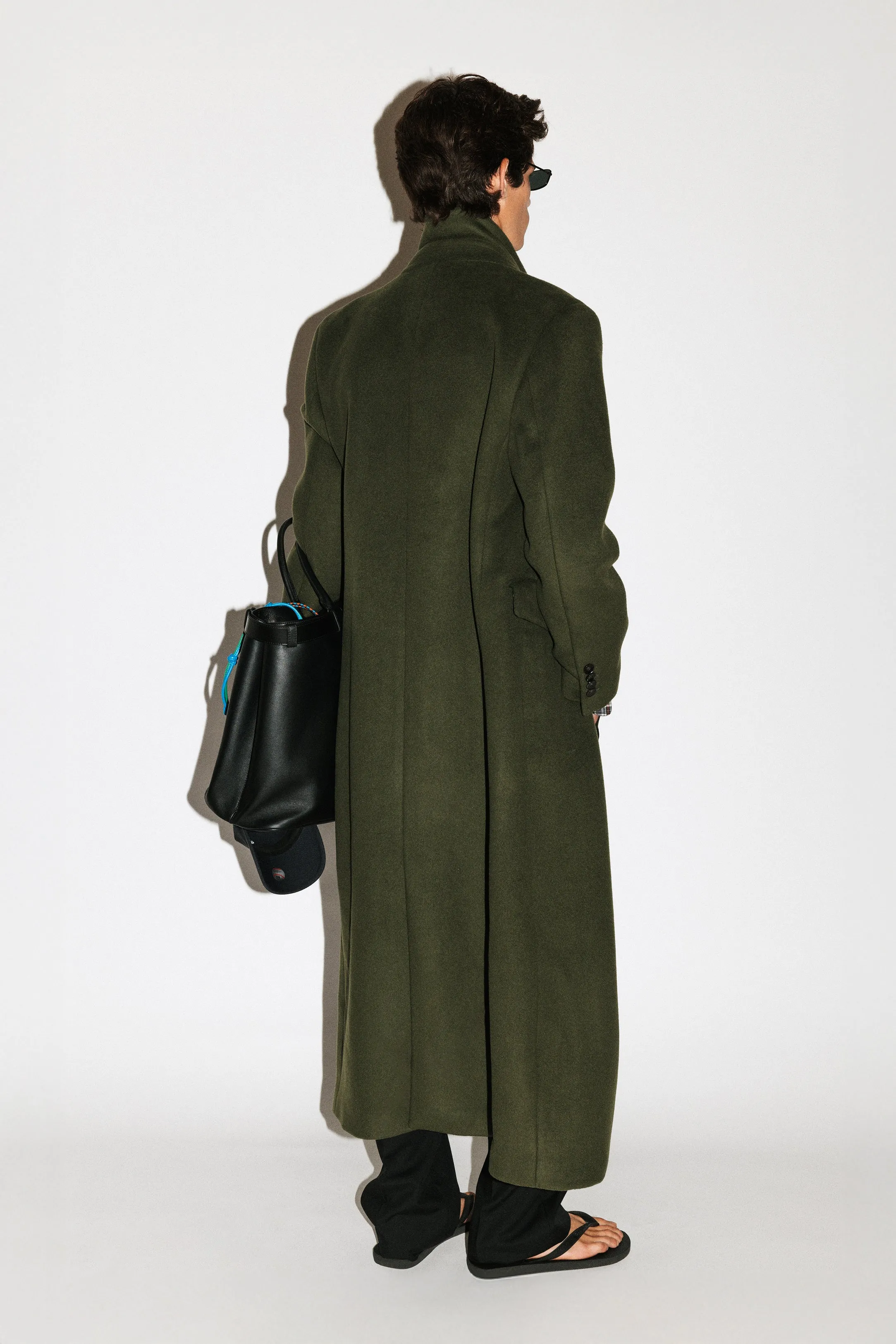 Manhattan Oversized Overcoat | Deep Moss sold by California Arts product image thumbnail 3