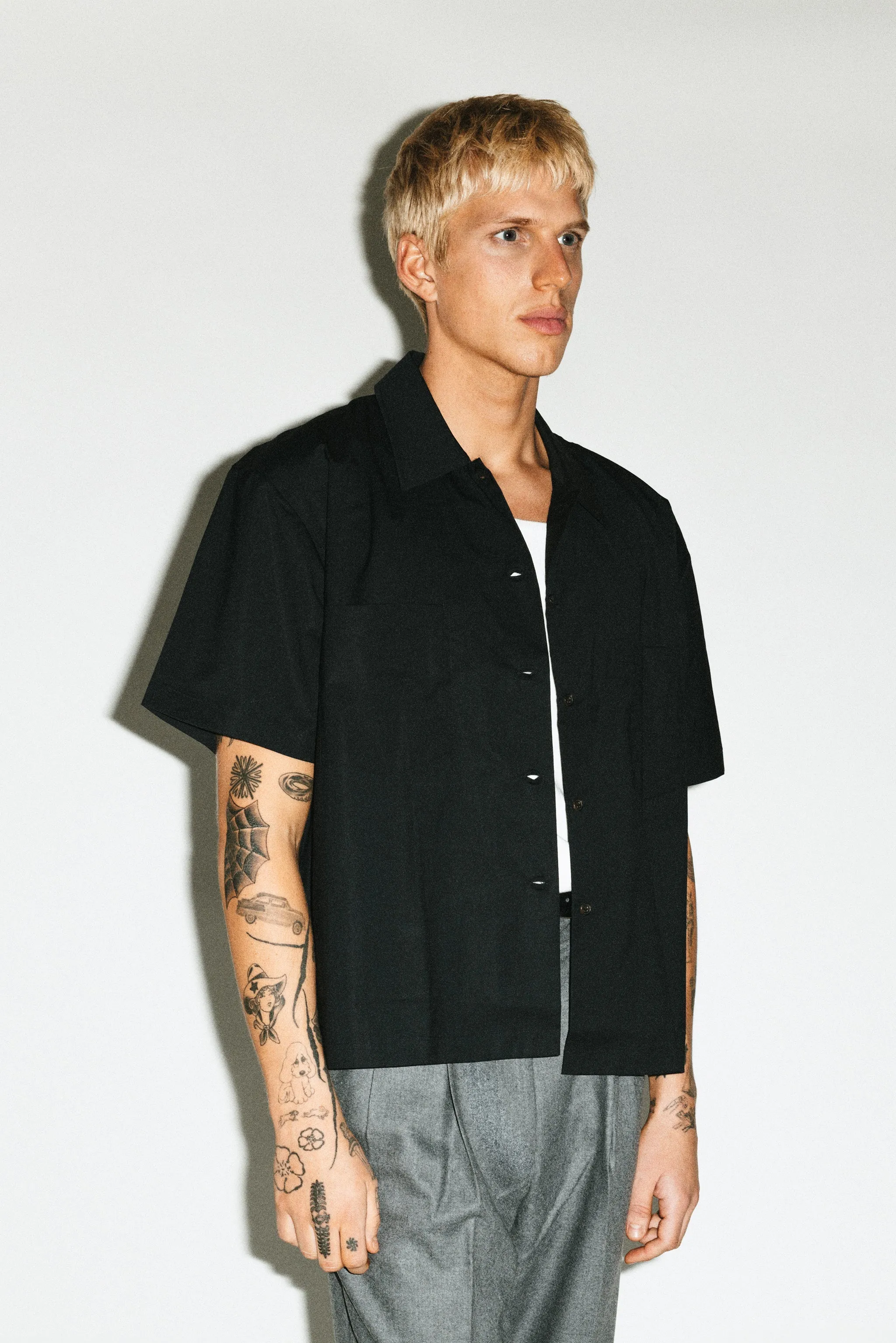 Venice Short-Sleeve Summer Shirt sold by California Arts product image thumbnail 2