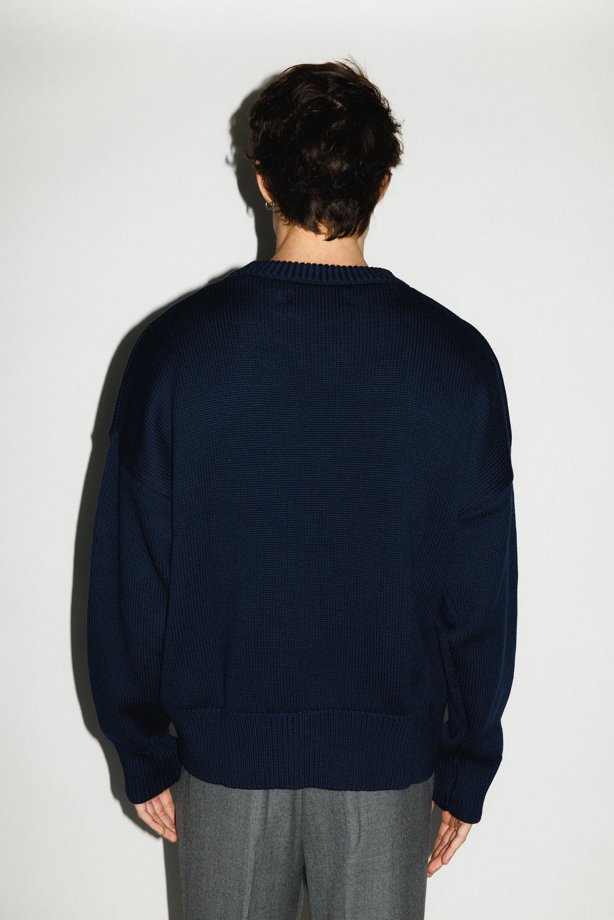 Verdes Oversized V-Neck Sweater sold by California Arts product image thumbnail 5