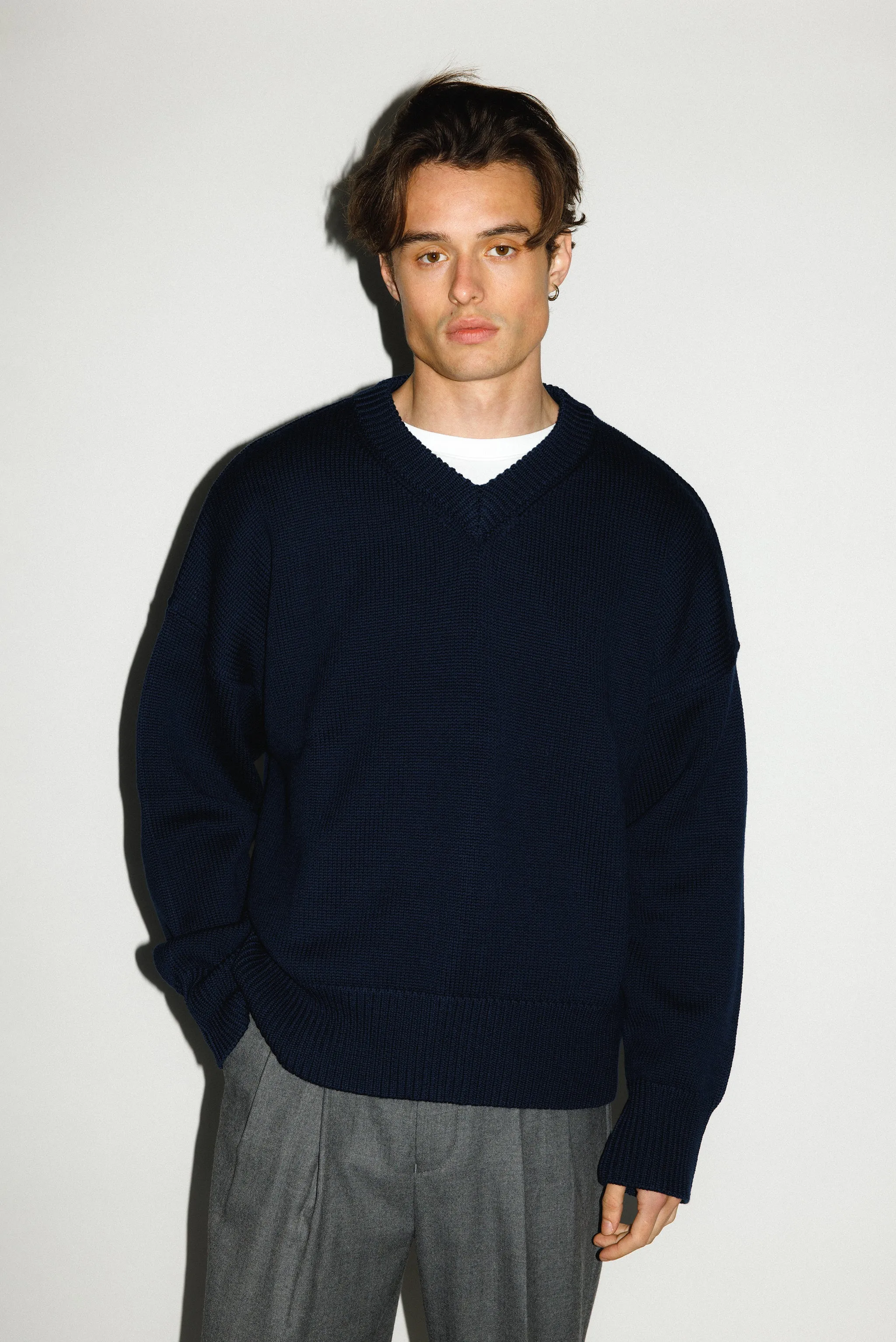 Verdes Oversized V-Neck Sweater sold by California Arts product image thumbnail 2