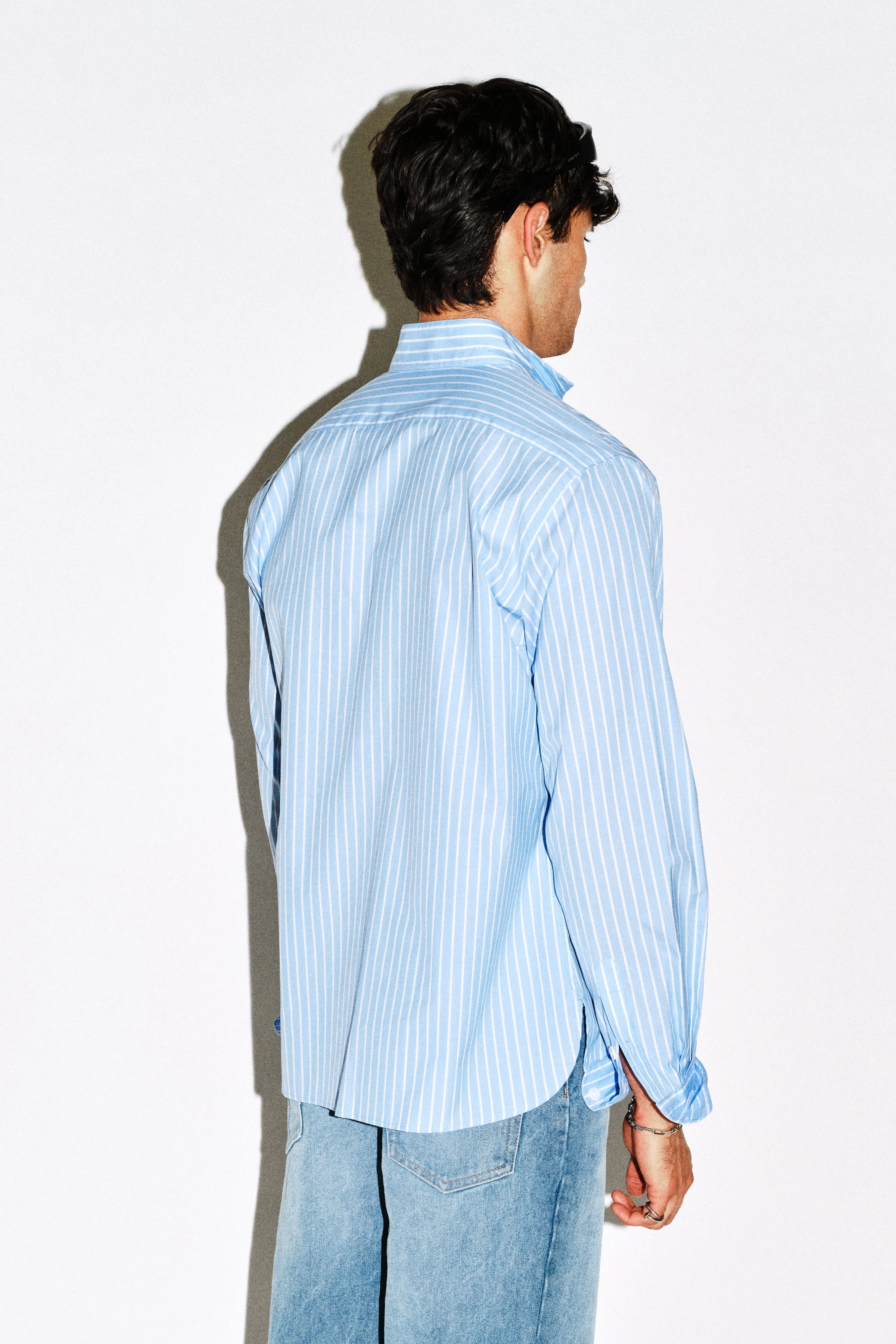 Elm Wingtip Collar Shirt sold by California Arts product image thumbnail 3