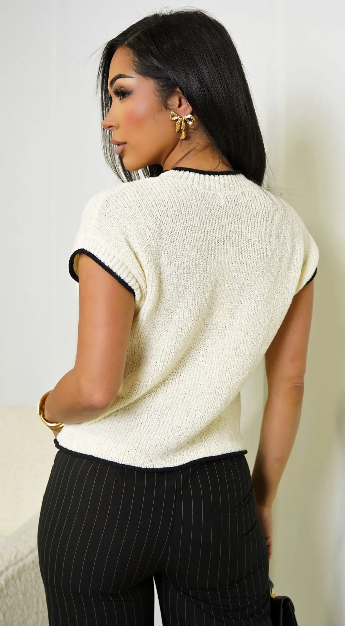 Gabrielle Contrast Trim Short Sleeve Top - Cream sold by Emprada product image thumbnail 2