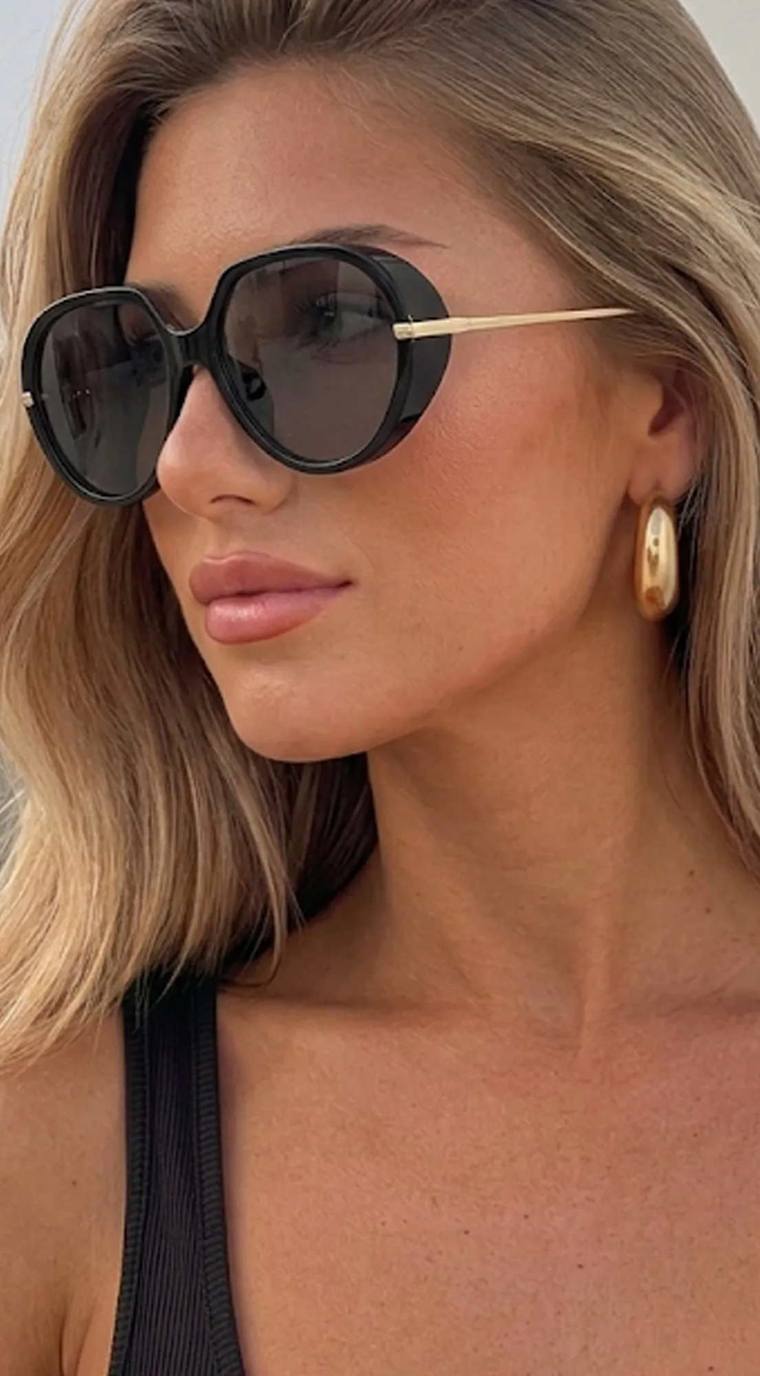 Riviera Oversized Sunglasses - Black sold by Emprada
